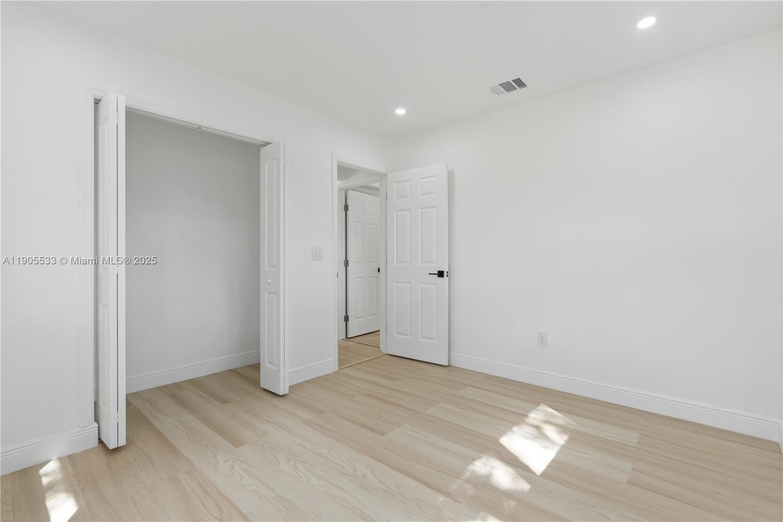 MIAMI GARDENS ESTATES SEC - Residential