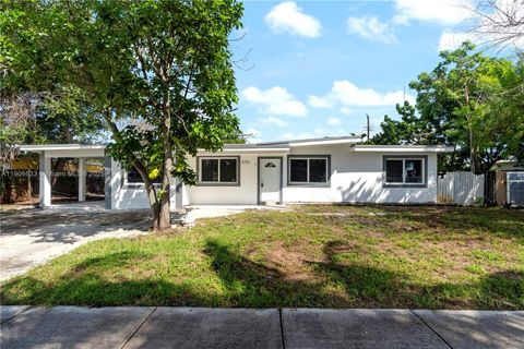 5701 SW 41st St West Park FL 33023