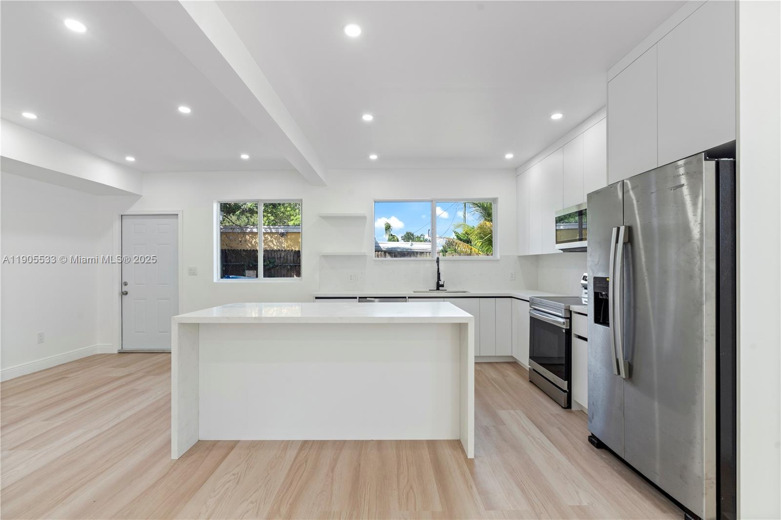 MIAMI GARDENS ESTATES SEC - Residential