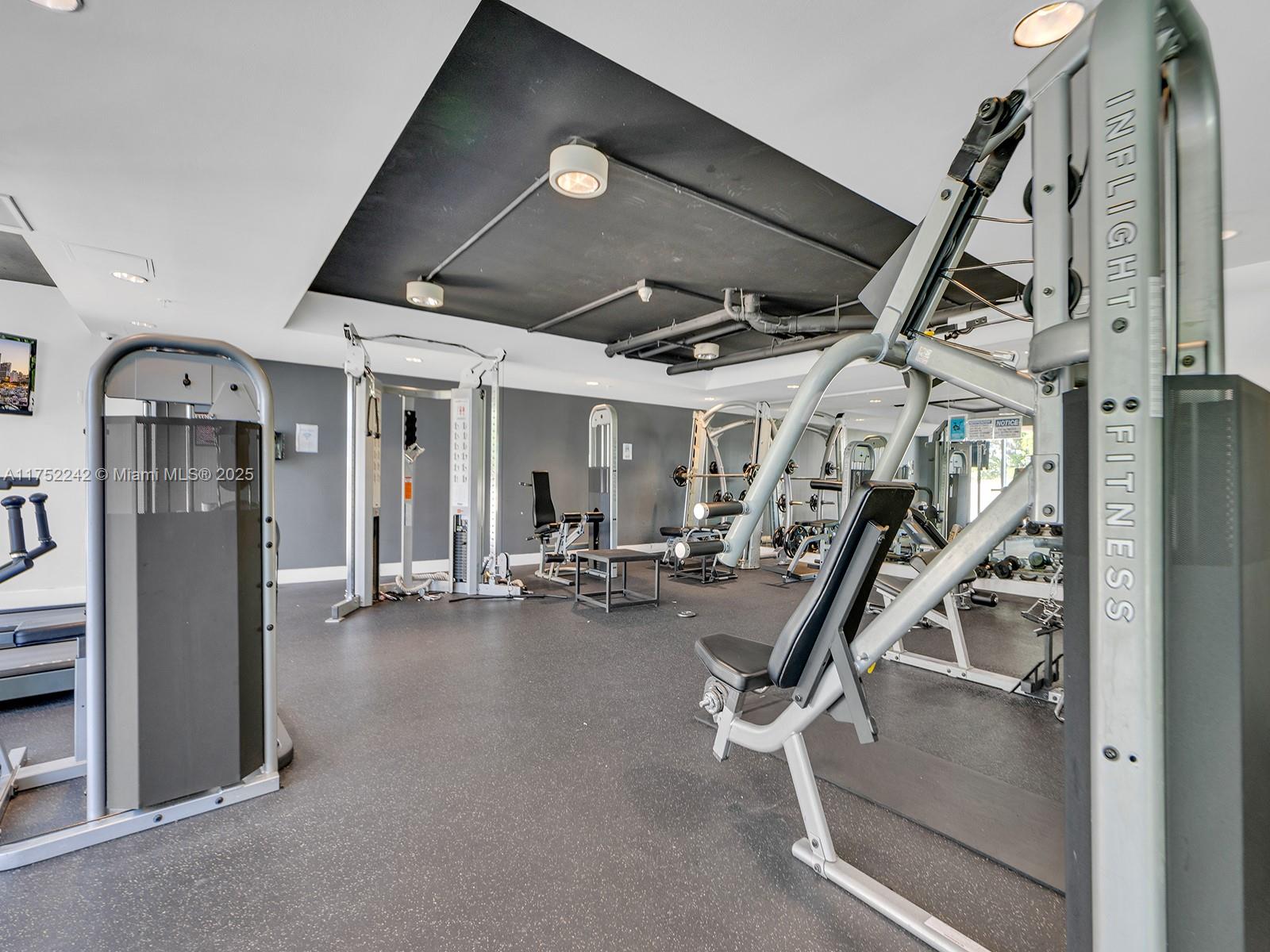 TERRAZAS RIVERPARK VILLAG - Residential