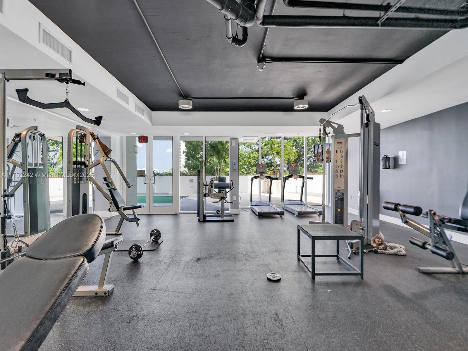 TERRAZAS RIVERPARK VILLAG - Residential