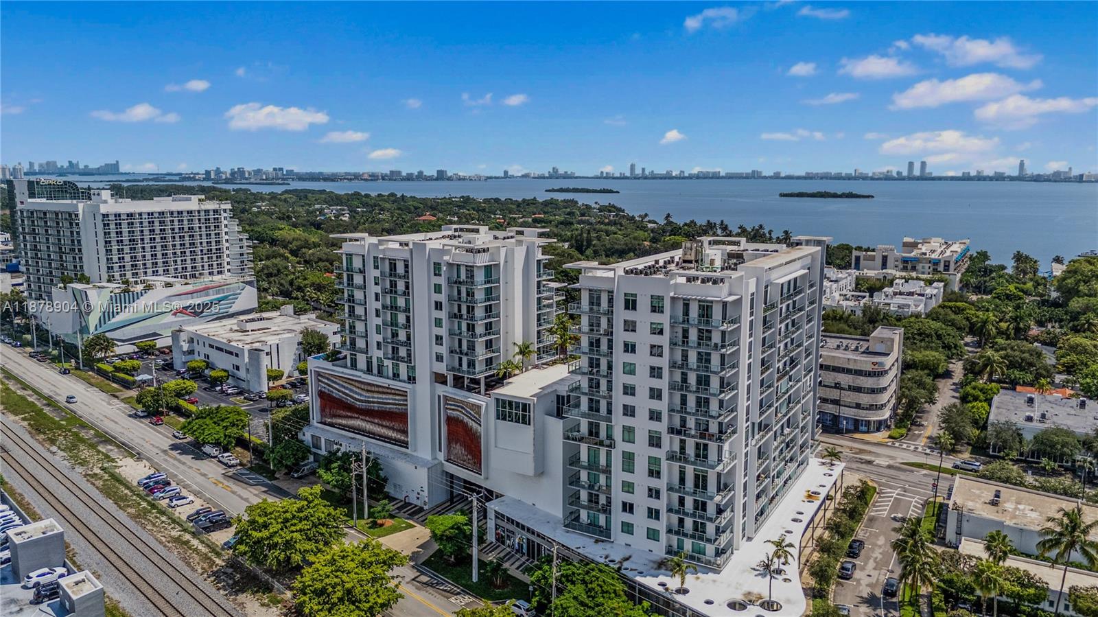 3900 Biscayne Blvd S-904