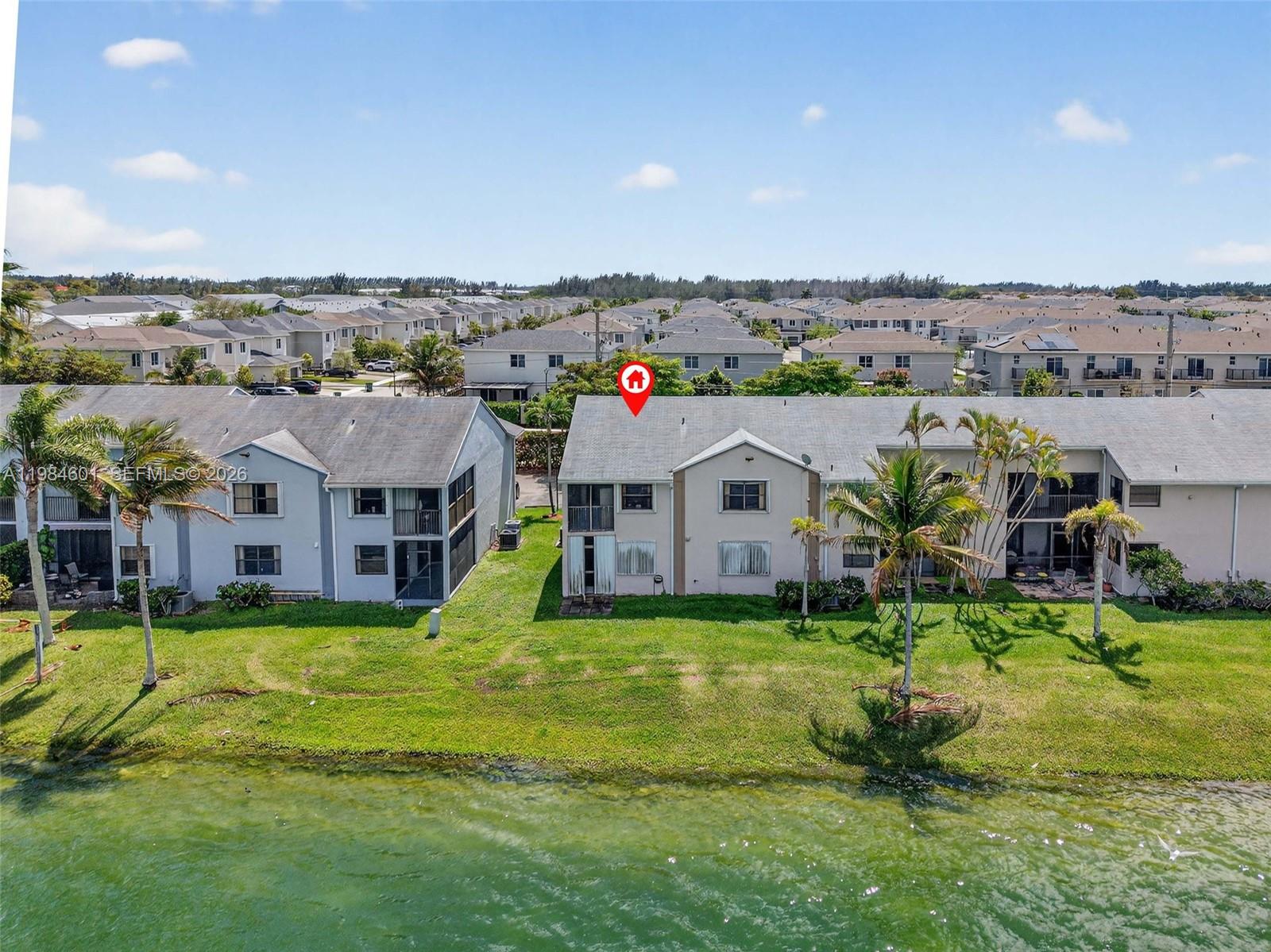 LAKESHORE CONDO 6 - Residential