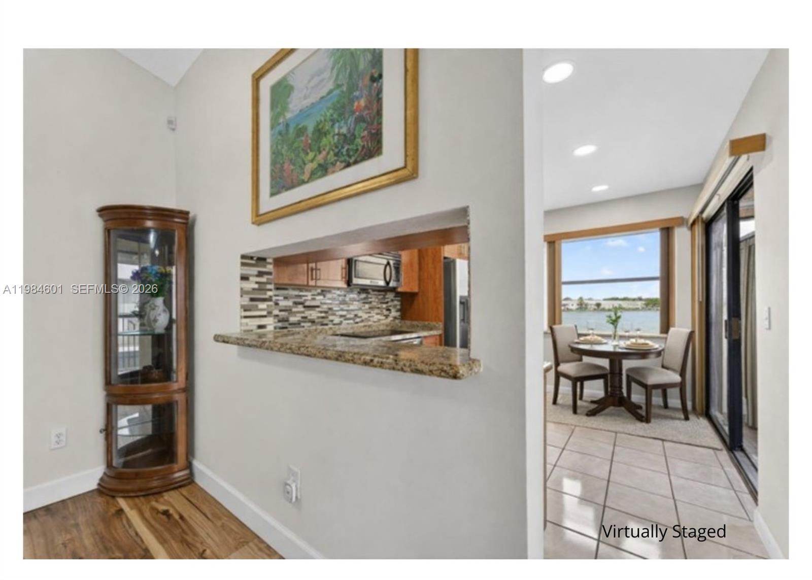 LAKESHORE CONDO 6 - Residential