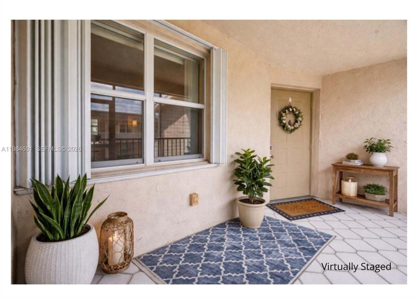 LAKESHORE CONDO 6 - Residential