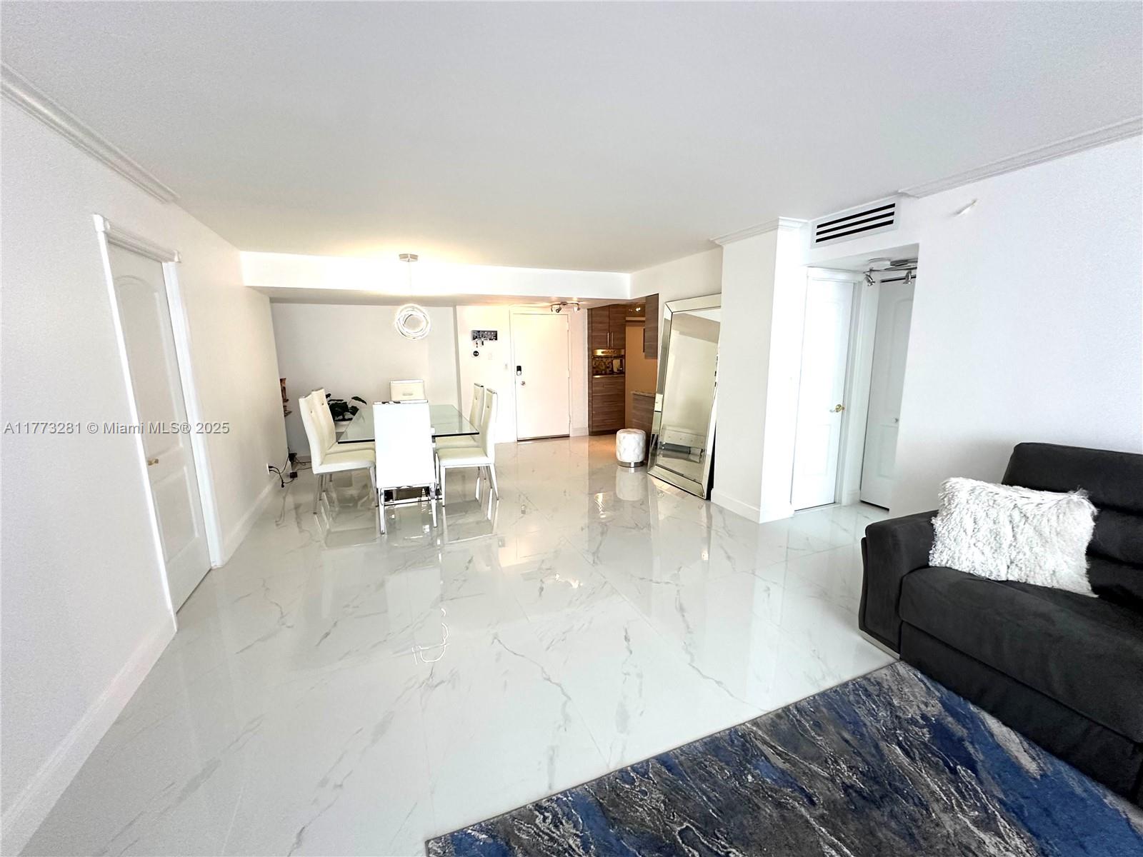 GOLDEN HORN SOUTH CONDO - Residential