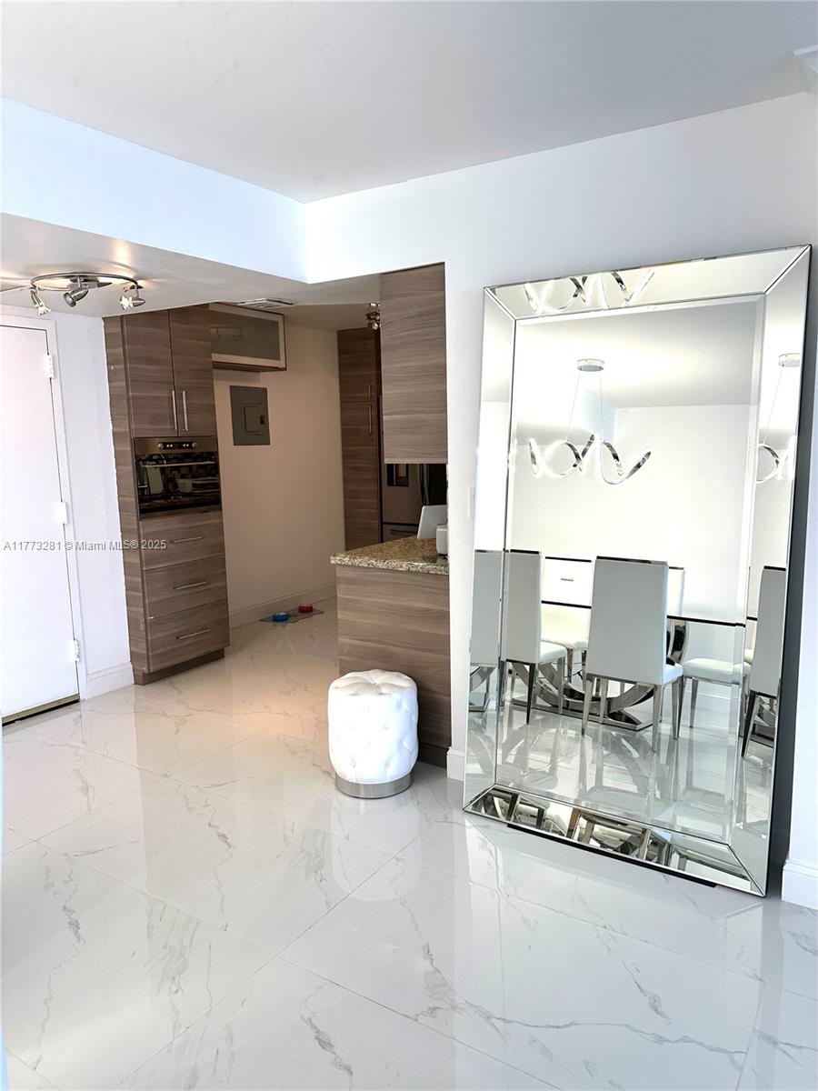 GOLDEN HORN SOUTH CONDO - Residential