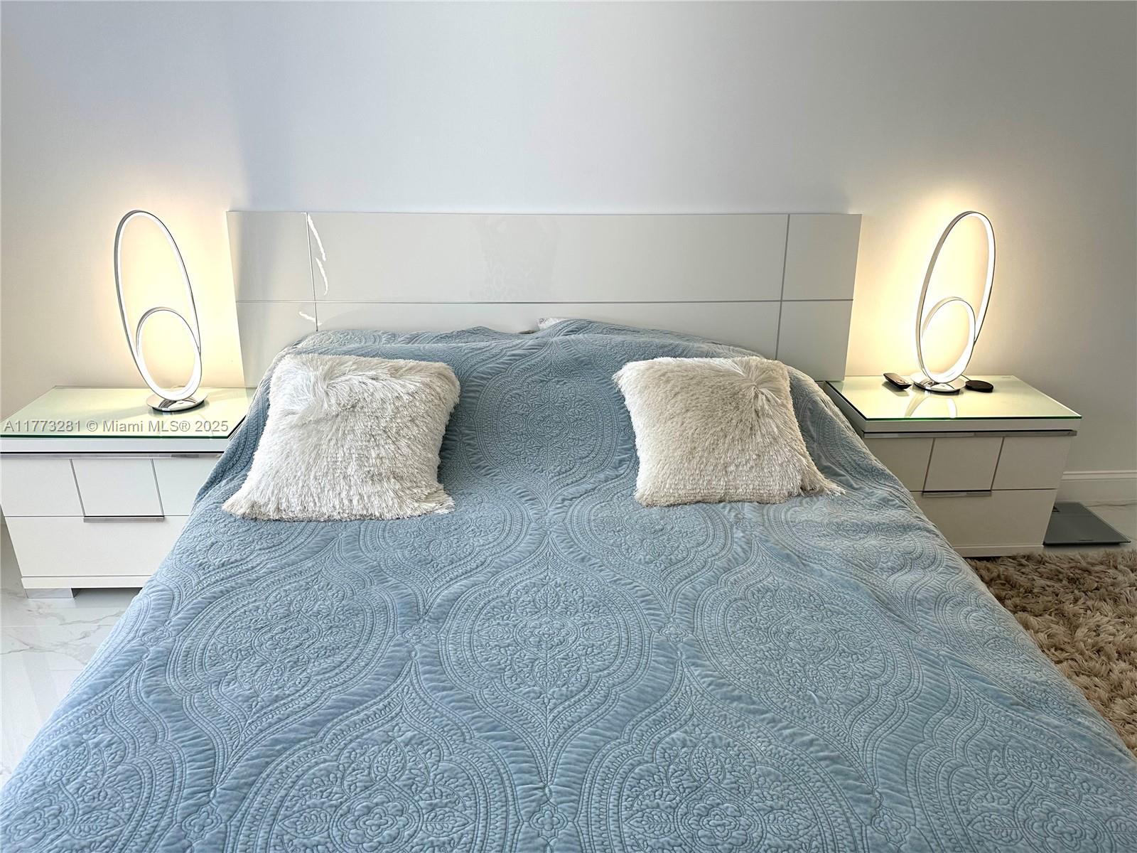 GOLDEN HORN SOUTH CONDO - Residential