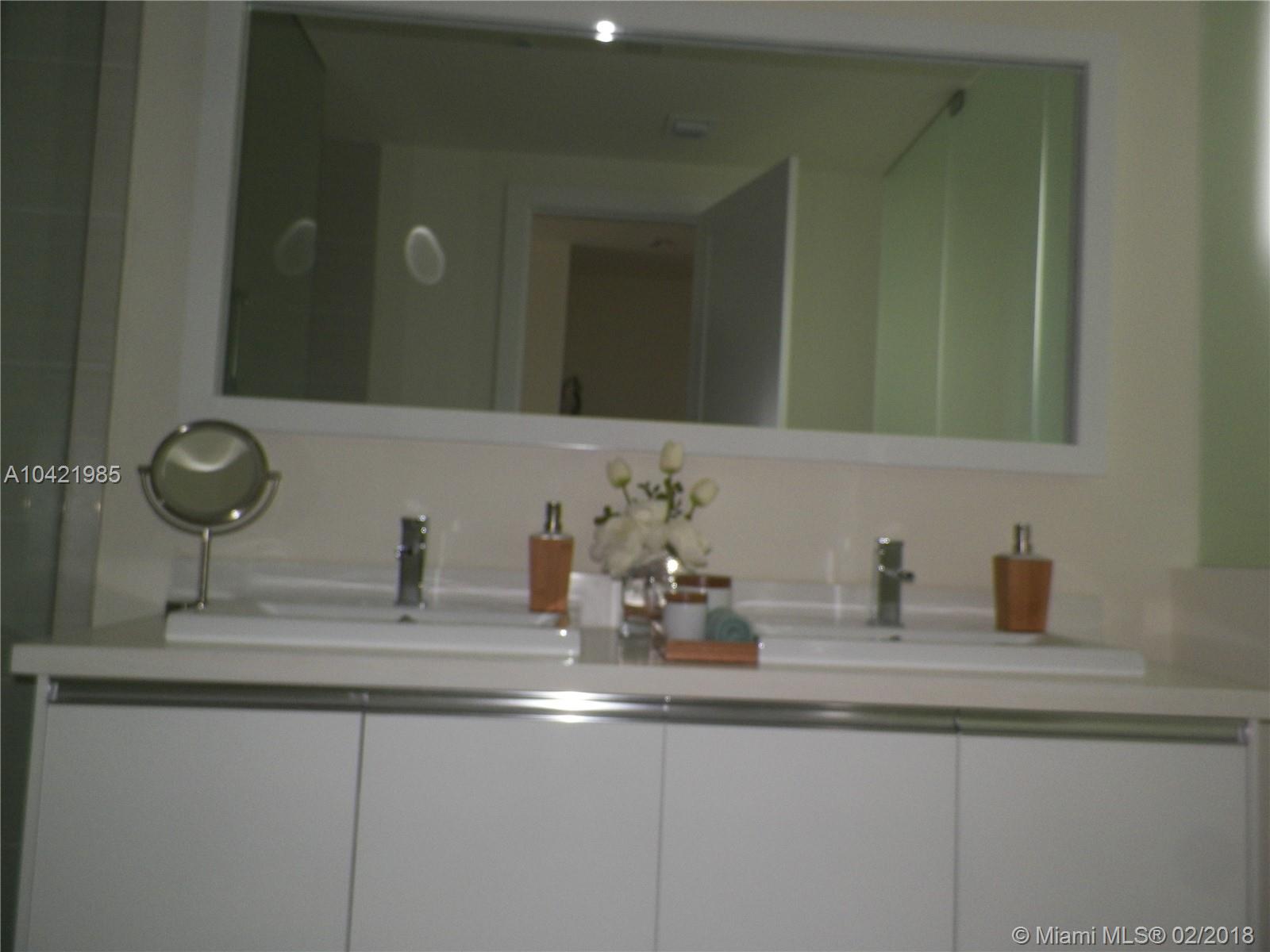 LANDMARK AT DORAL - Residential Lease