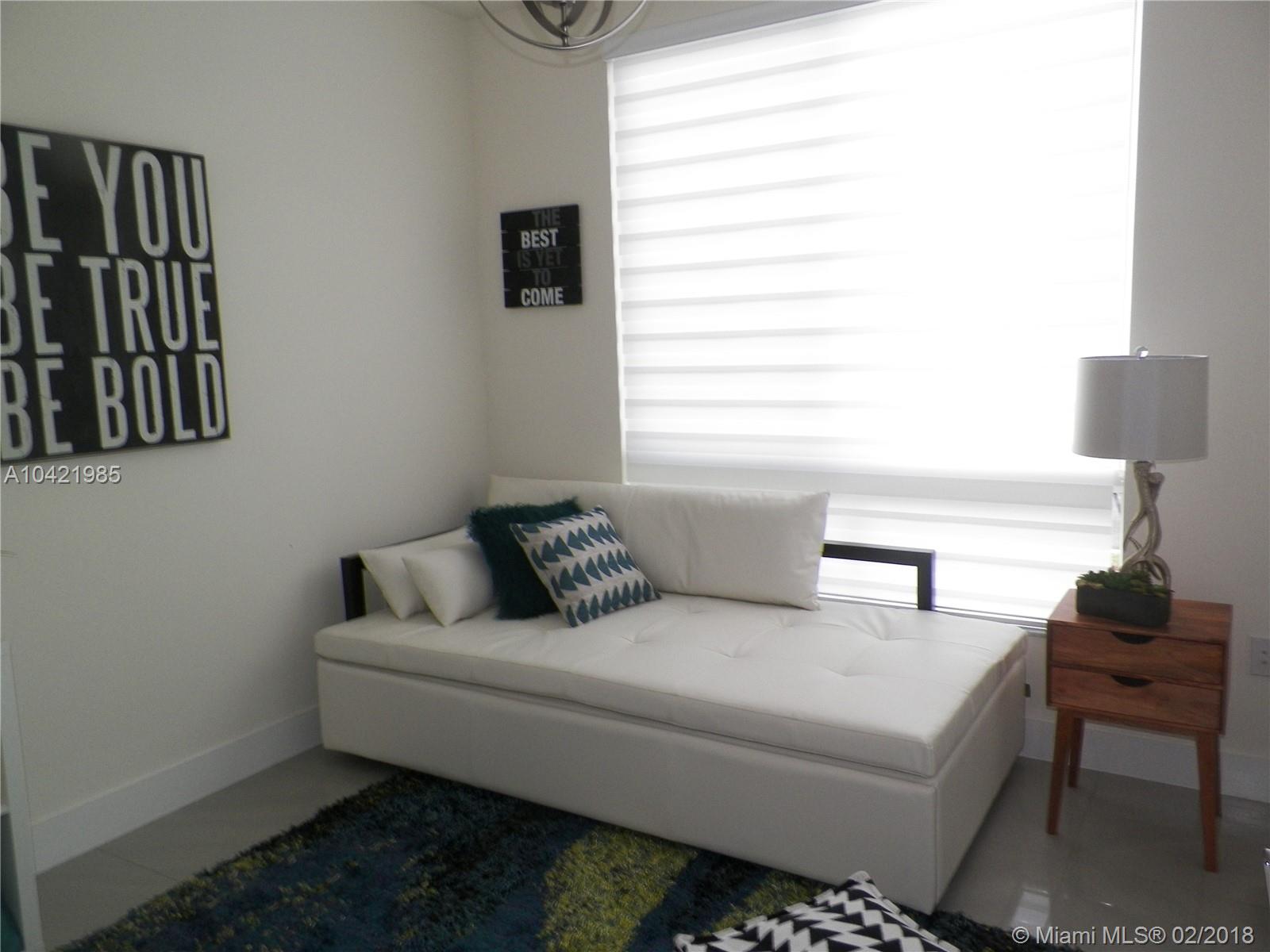 LANDMARK AT DORAL - Residential Lease