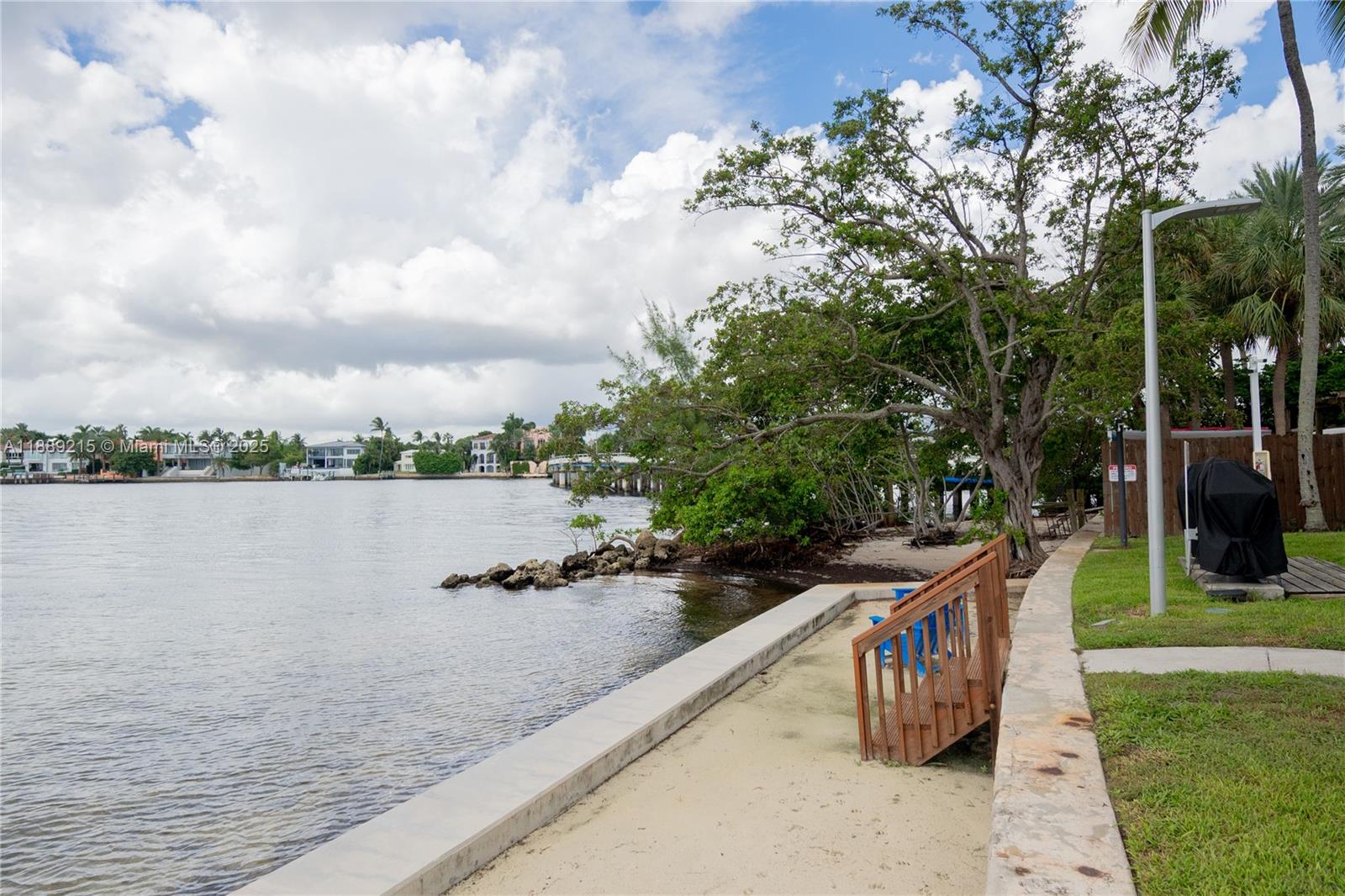 GROVE ISLE CONDO - Residential