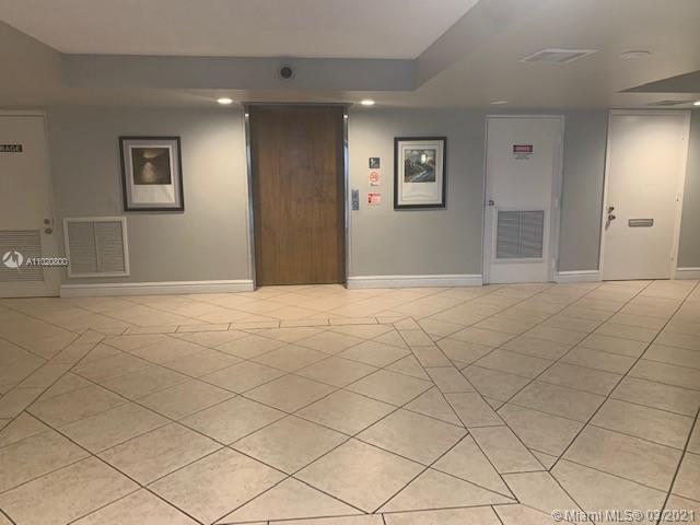 PALM GARDENS CONDO - Residential Lease