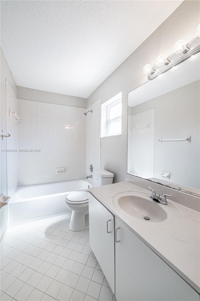 U S LEND LEASE PLAT NO ON - Residential