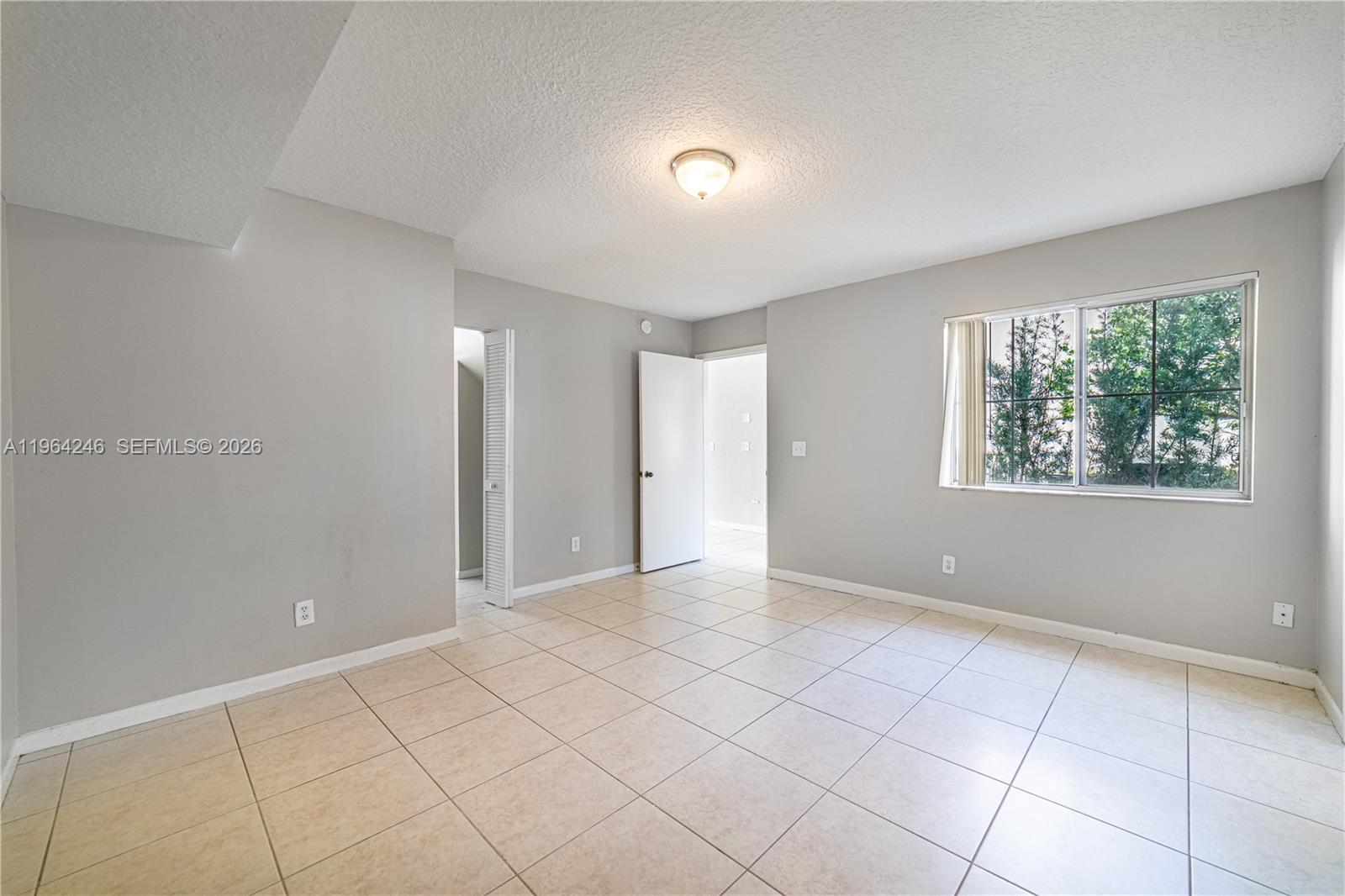 U S LEND LEASE PLAT NO ON - Residential