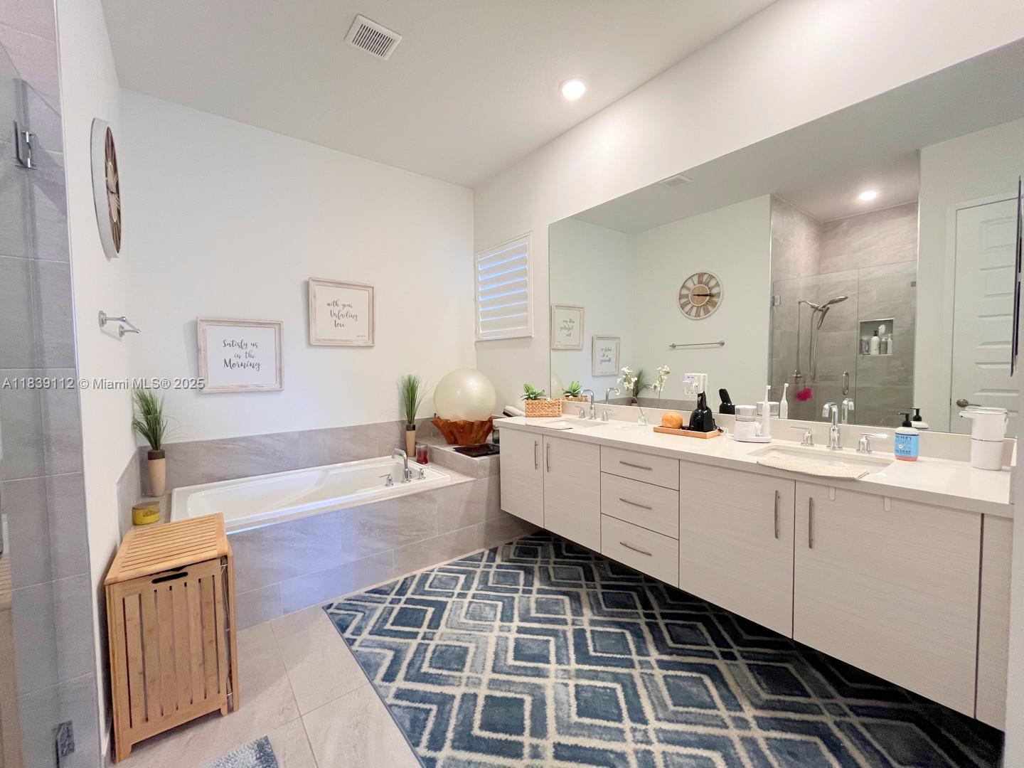 TRIPLE H RANCH PLAT - Residential Lease