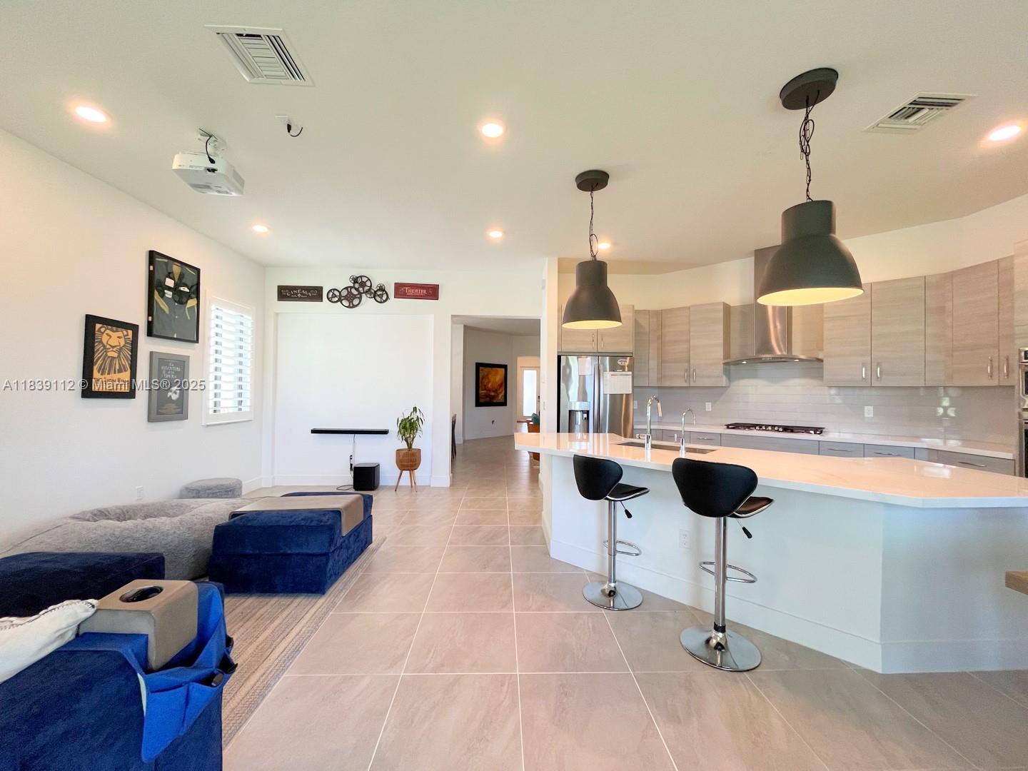 TRIPLE H RANCH PLAT - Residential Lease