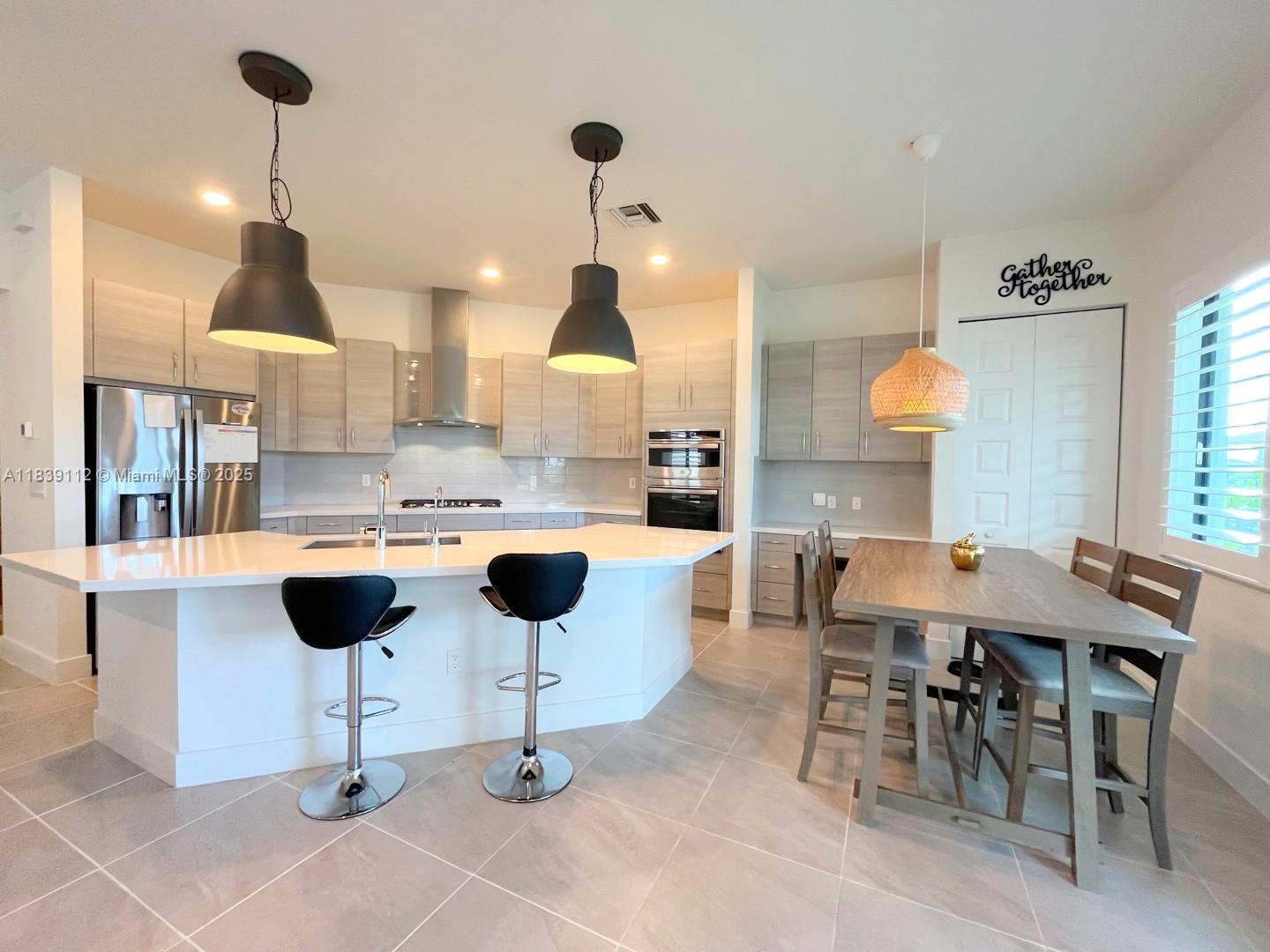 TRIPLE H RANCH PLAT - Residential Lease