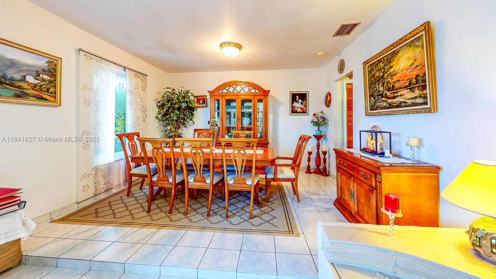 SAGA BAY SEC 1 - Residential