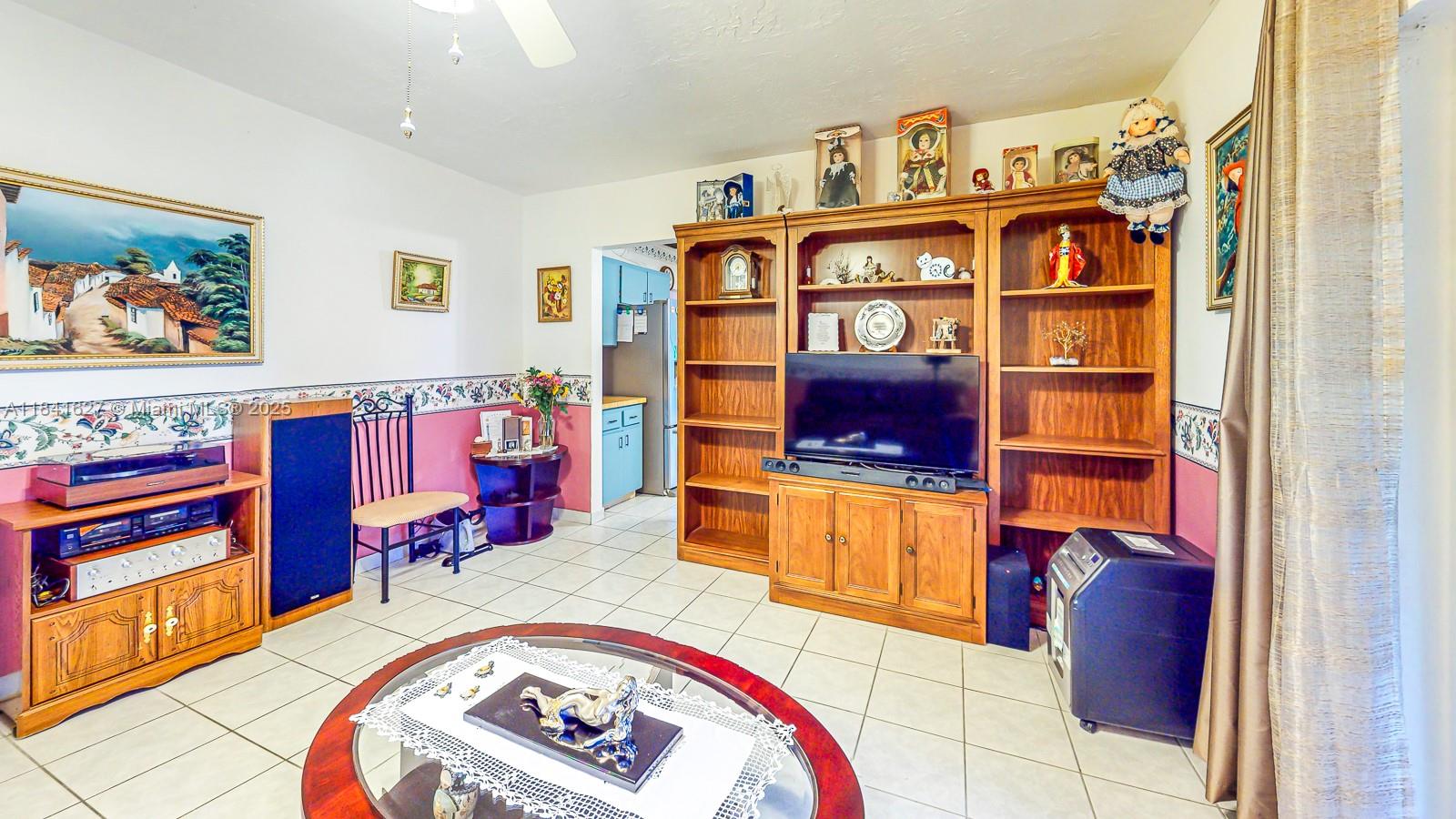 SAGA BAY SEC 1 - Residential