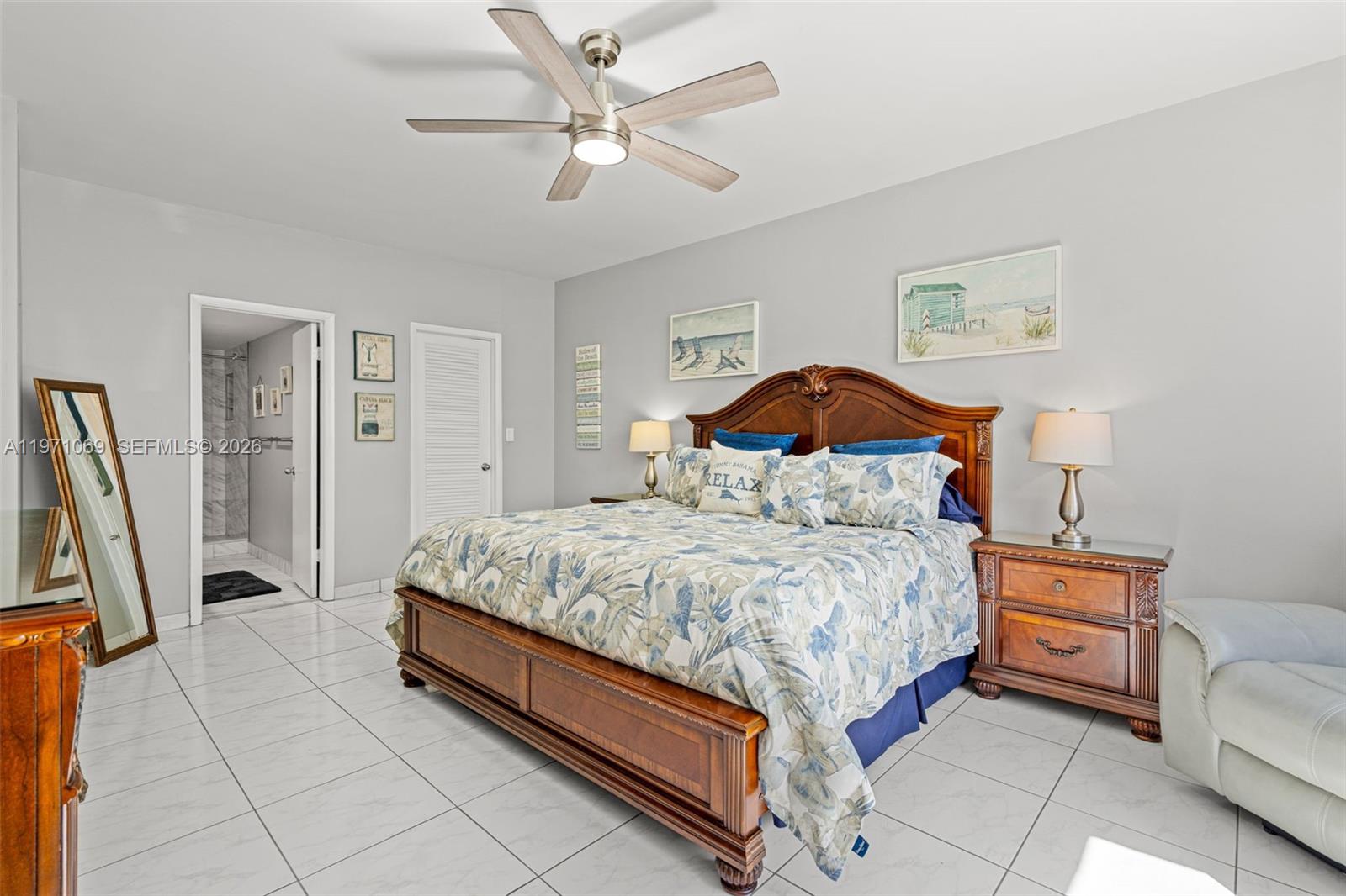 CAMBRIDGE TOWERS CONDO - Residential