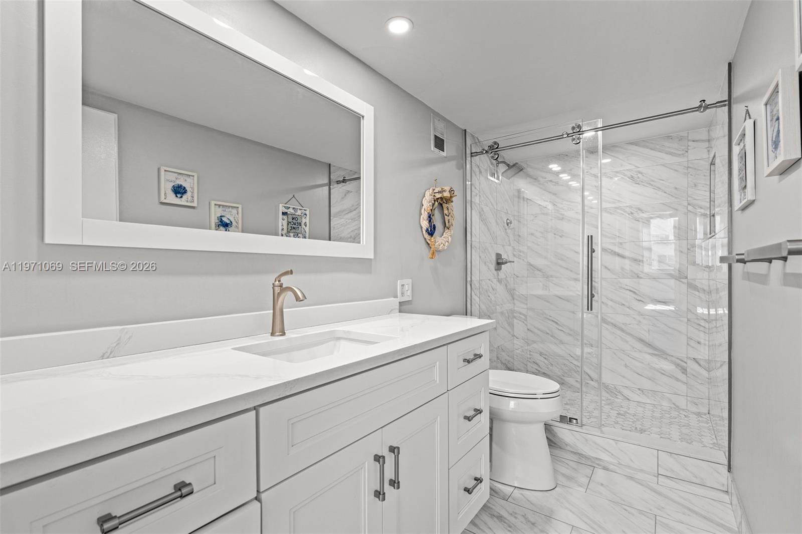 CAMBRIDGE TOWERS CONDO - Residential