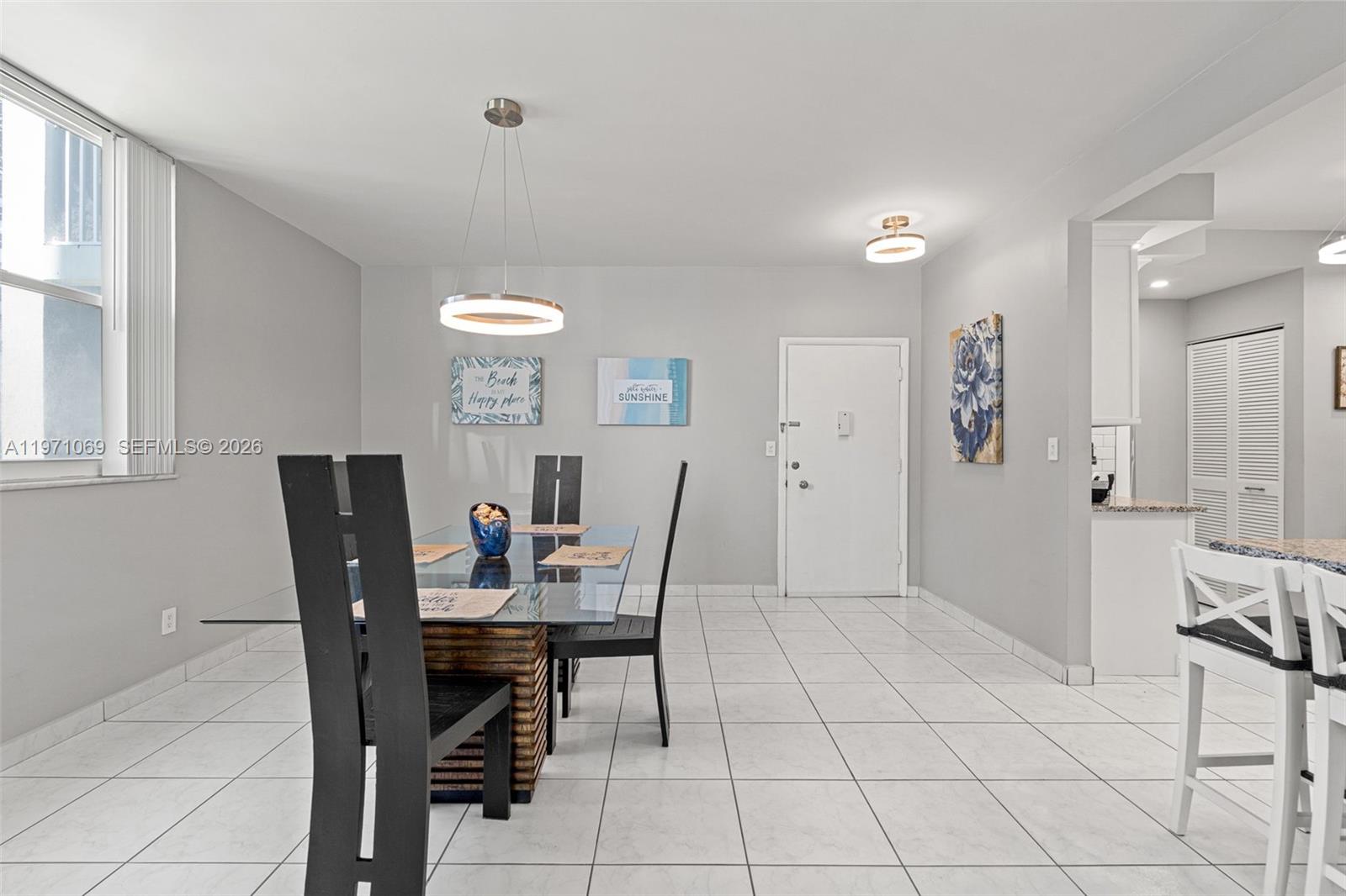 CAMBRIDGE TOWERS CONDO - Residential