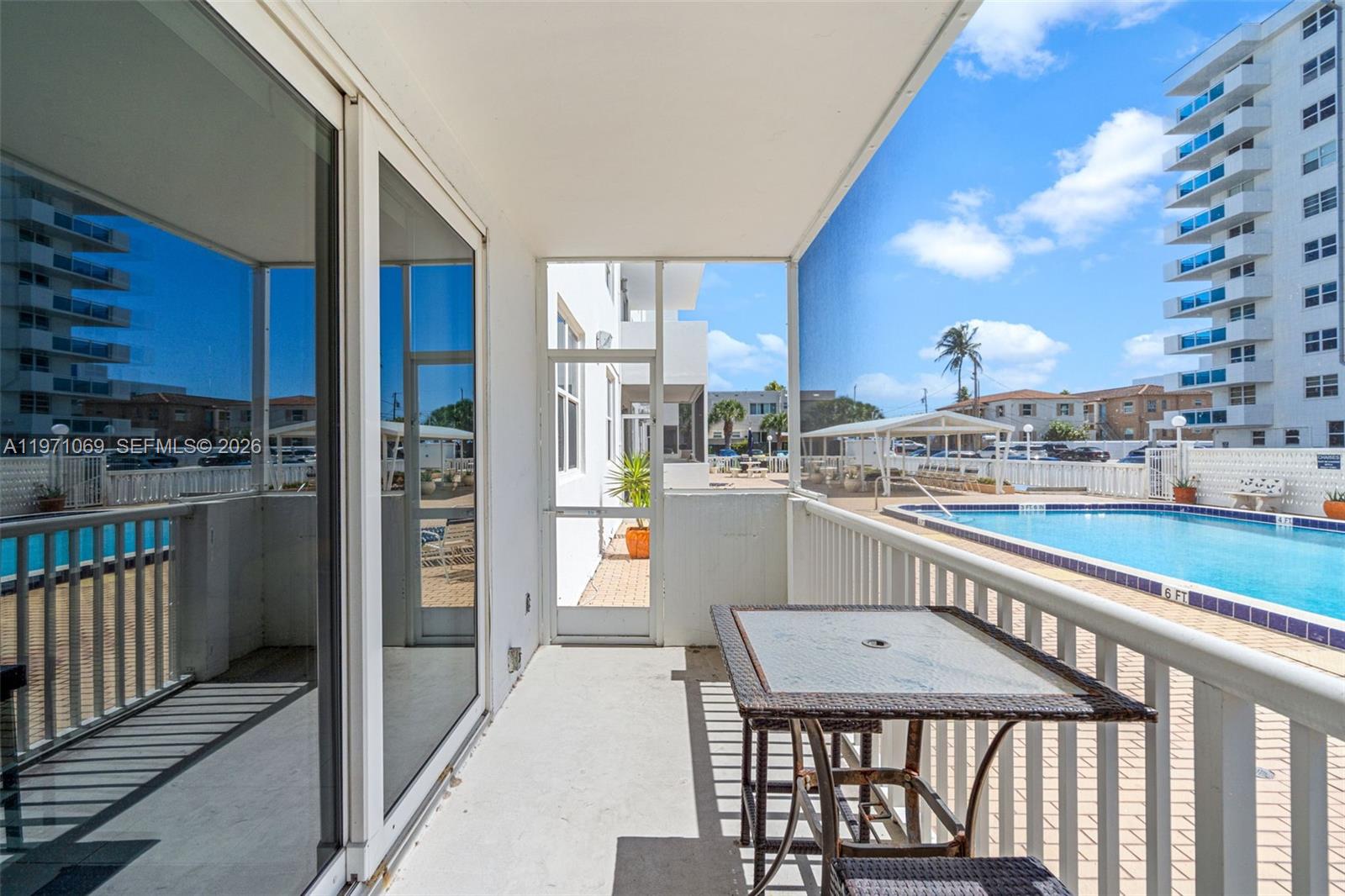 CAMBRIDGE TOWERS CONDO - Residential