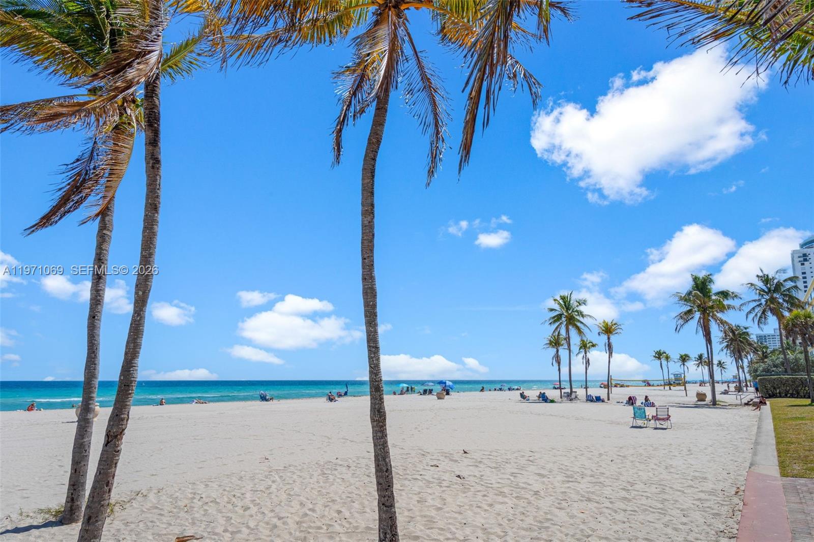 CAMBRIDGE TOWERS CONDO - Residential