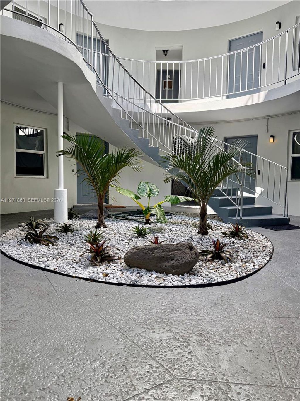 Photo of 2101 NE 51st St #8, Fort Lauderdale, FL 33308 (MLS # A11971860)