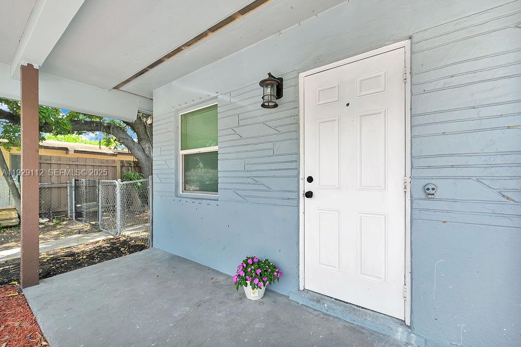 FLORAL HEIGHTS - Residential Lease