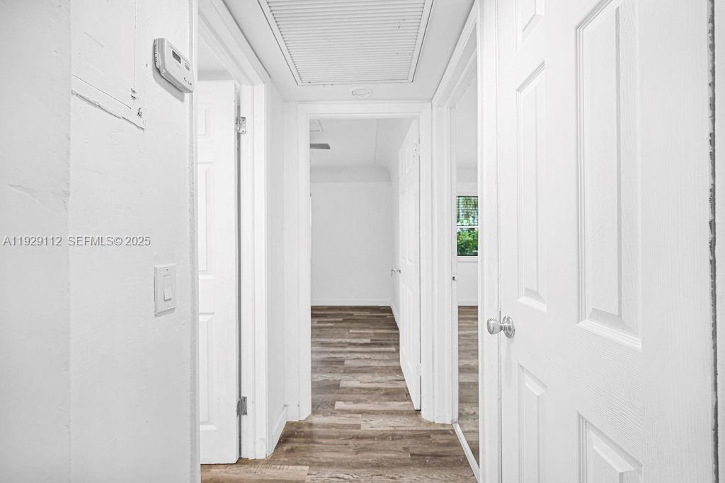 FLORAL HEIGHTS - Residential Lease