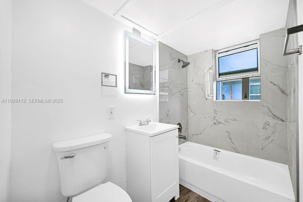 FLORAL HEIGHTS - Residential Lease