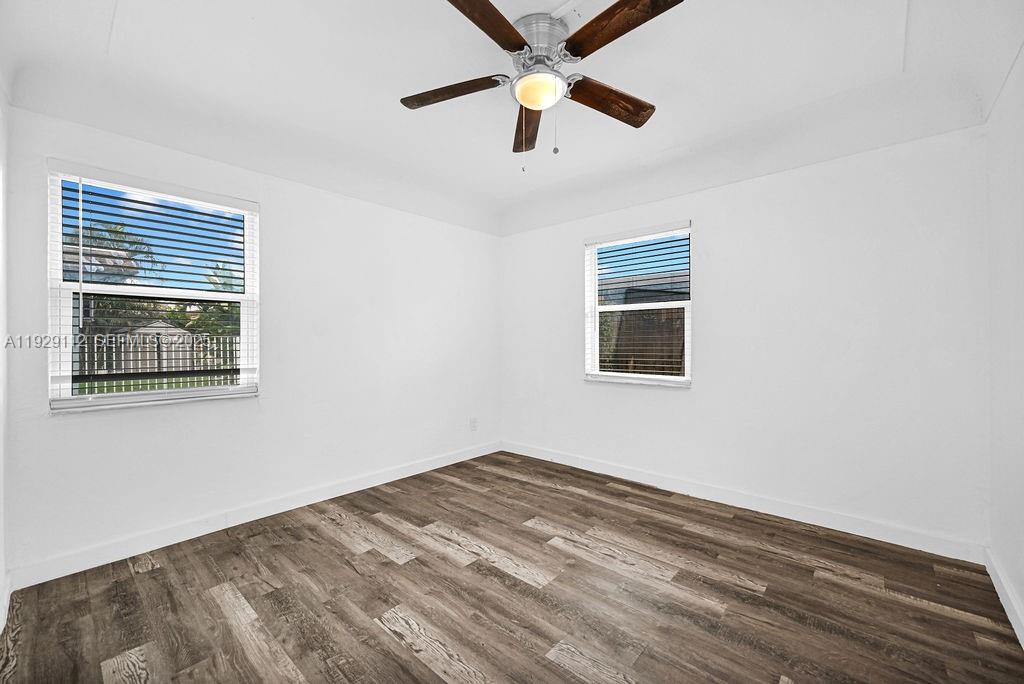 FLORAL HEIGHTS - Residential Lease