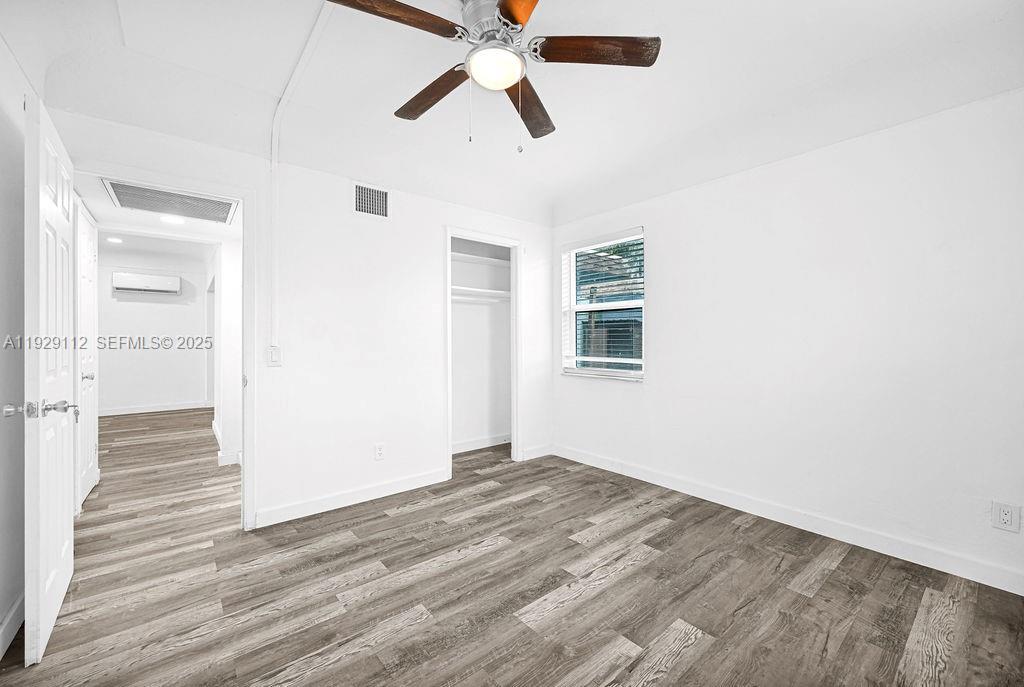 FLORAL HEIGHTS - Residential Lease