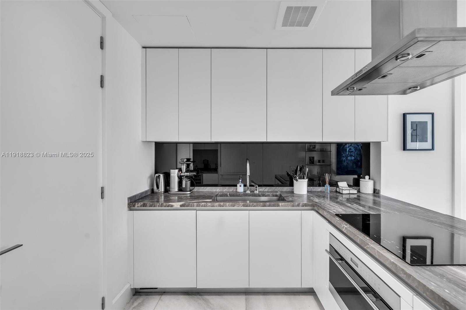 ESCOTTONIA PARK - Residential