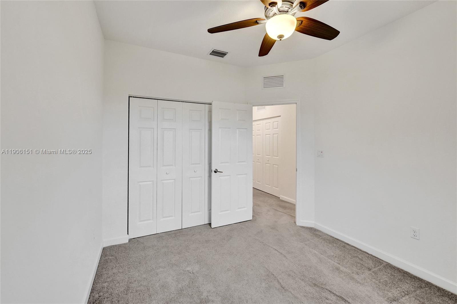 TROTTERS CHASE - Residential