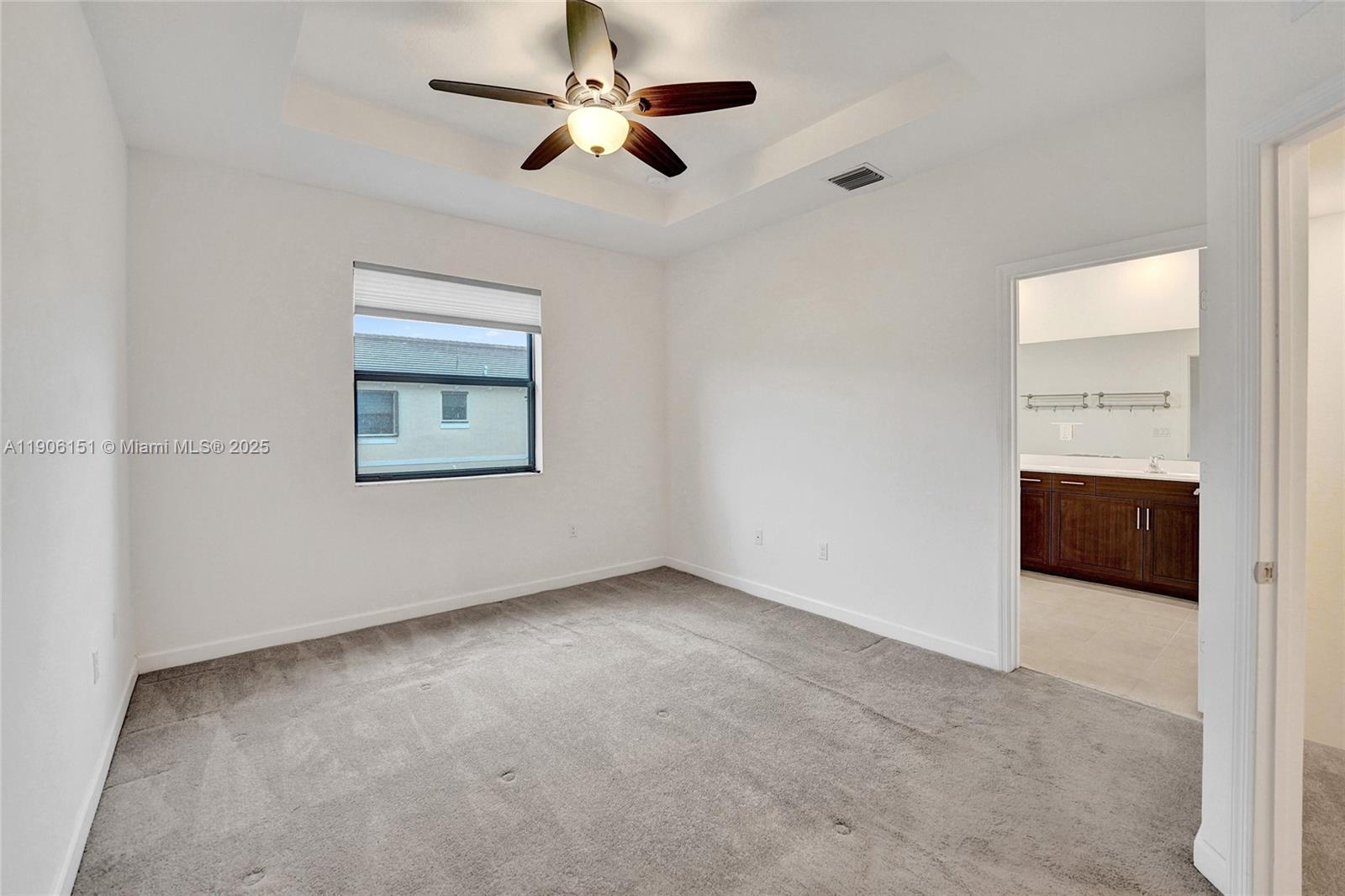 TROTTERS CHASE - Residential