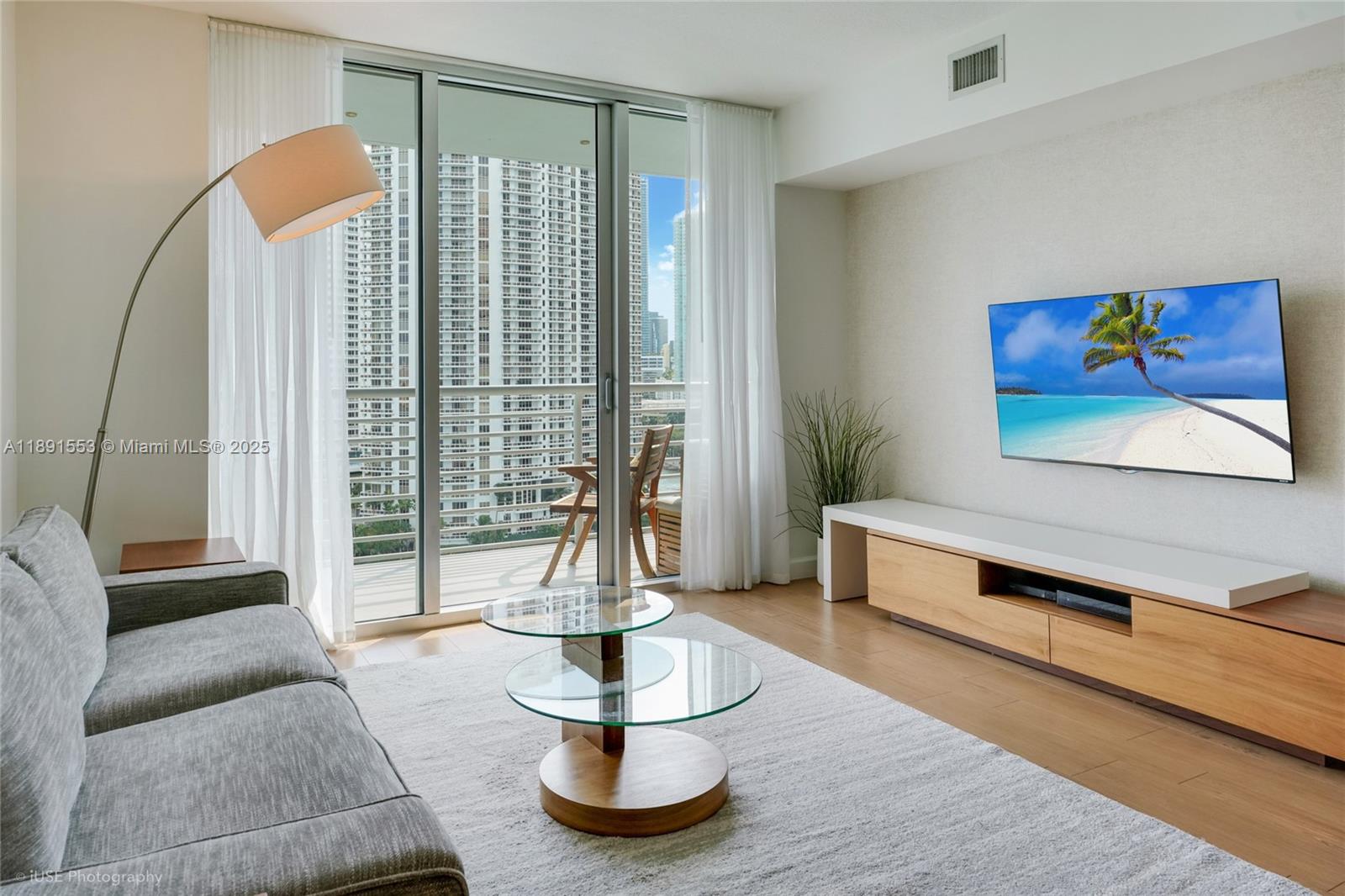325 S Biscayne Blvd 1721