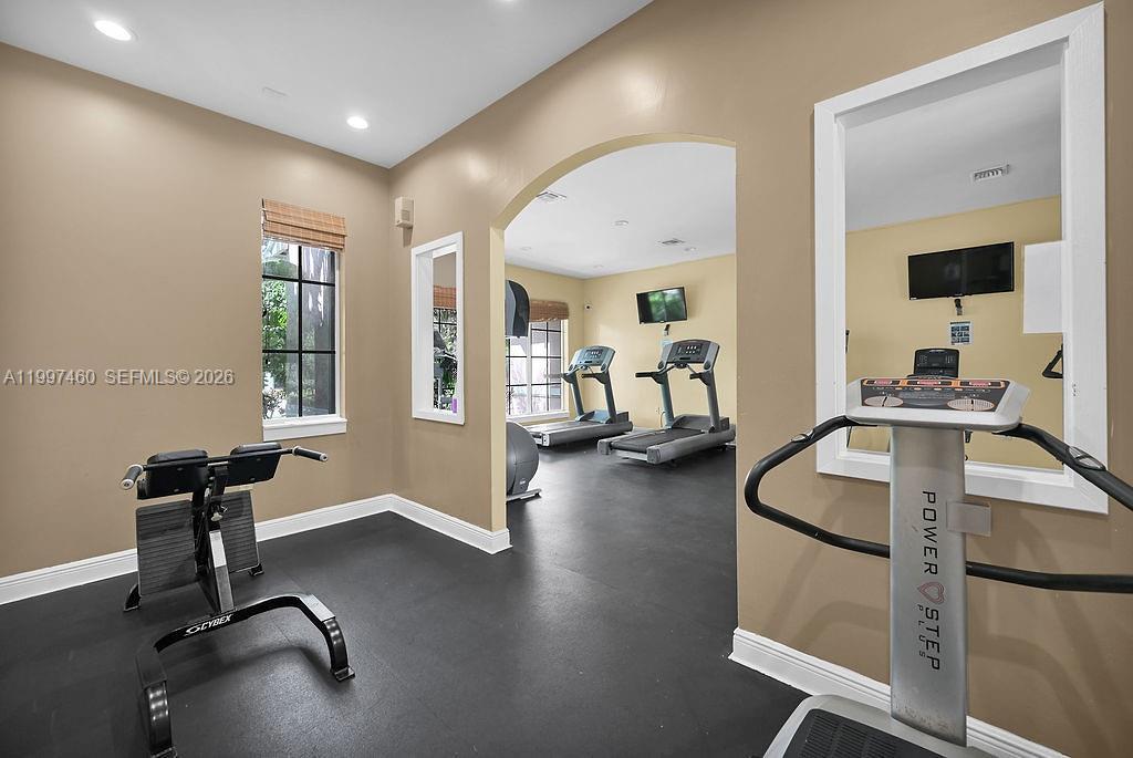 ST ANDREWS CONDO - Residential Lease