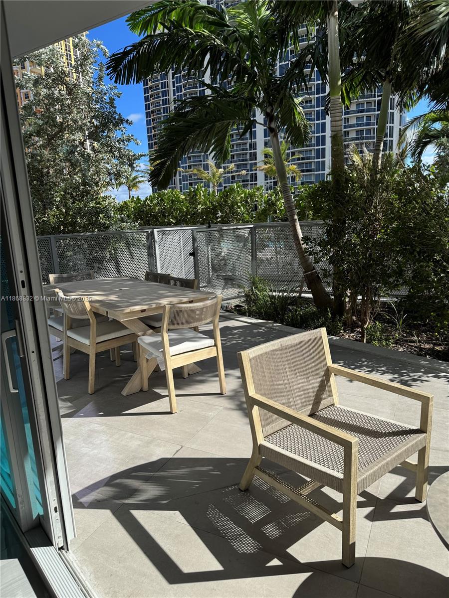 SUNNY ISLES BEACH - Residential Lease