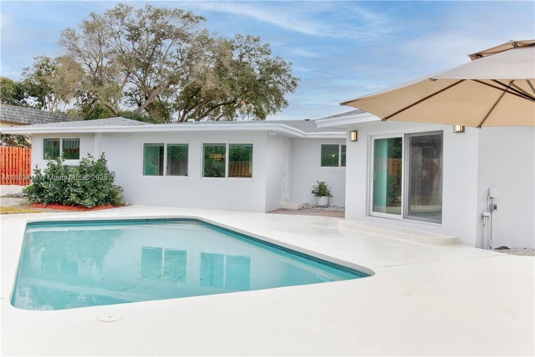 CONFERENCE RIDGE - Residential Lease