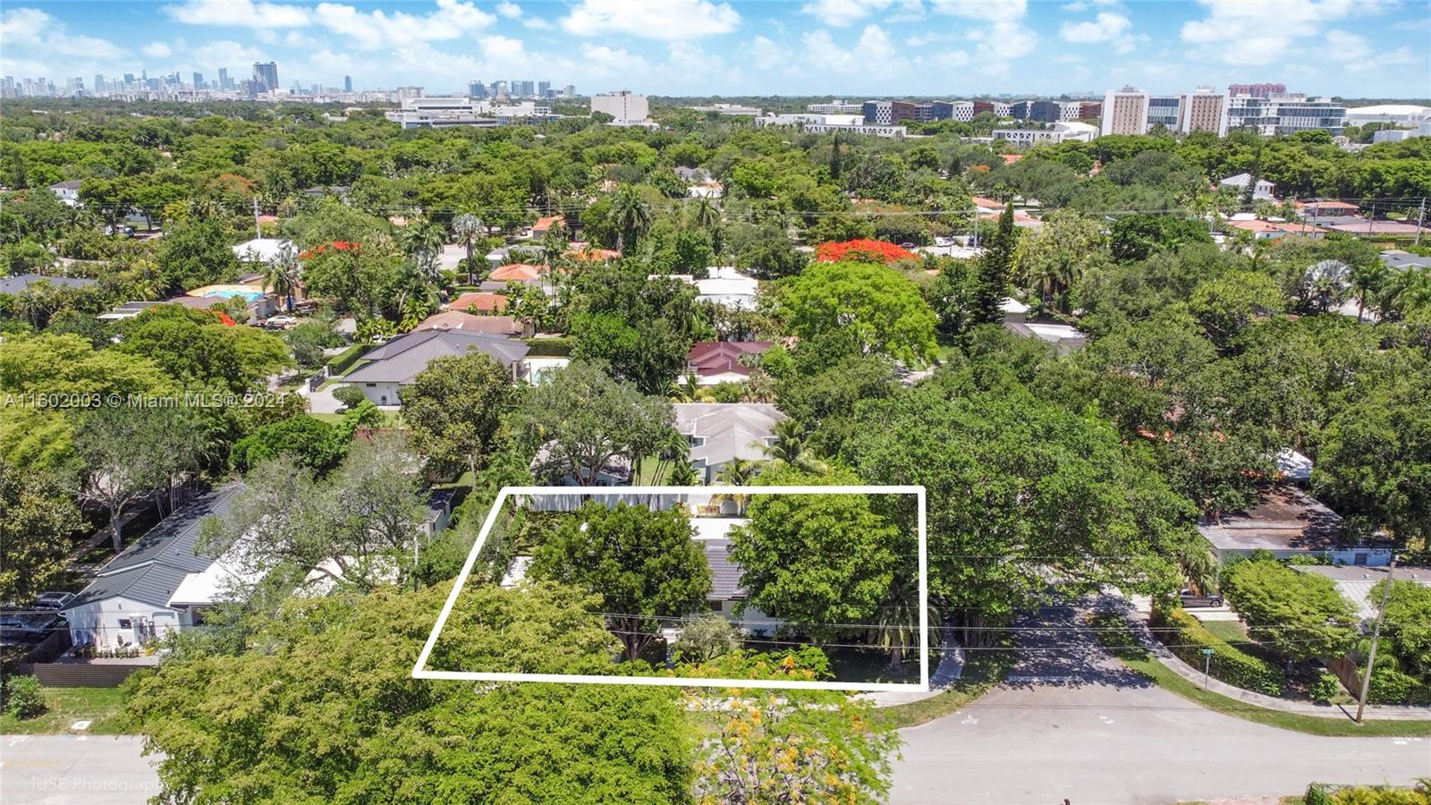 RIVIERA PARK - Residential