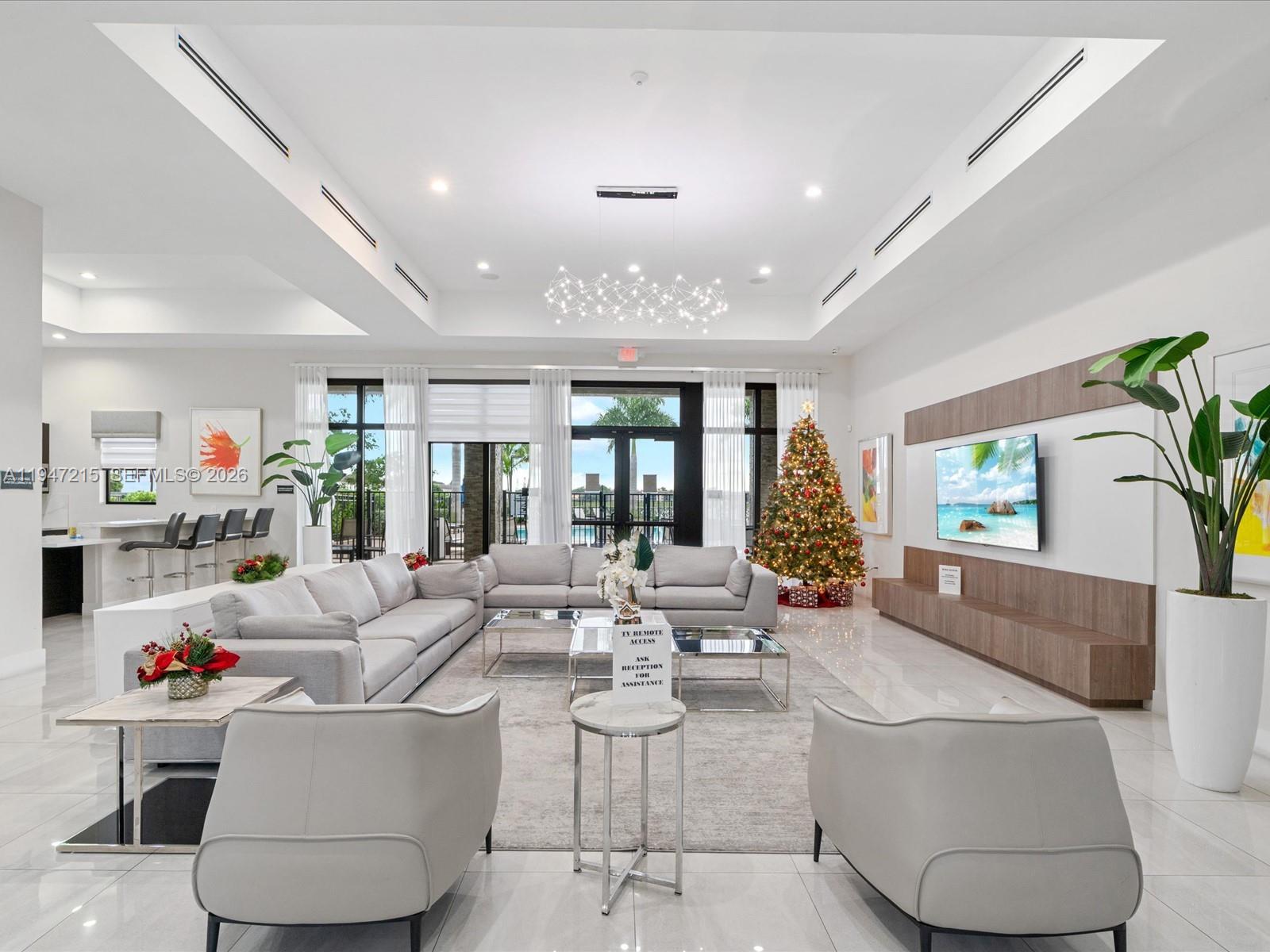 VIA VENTURA NEIGHBORHOOD - Residential