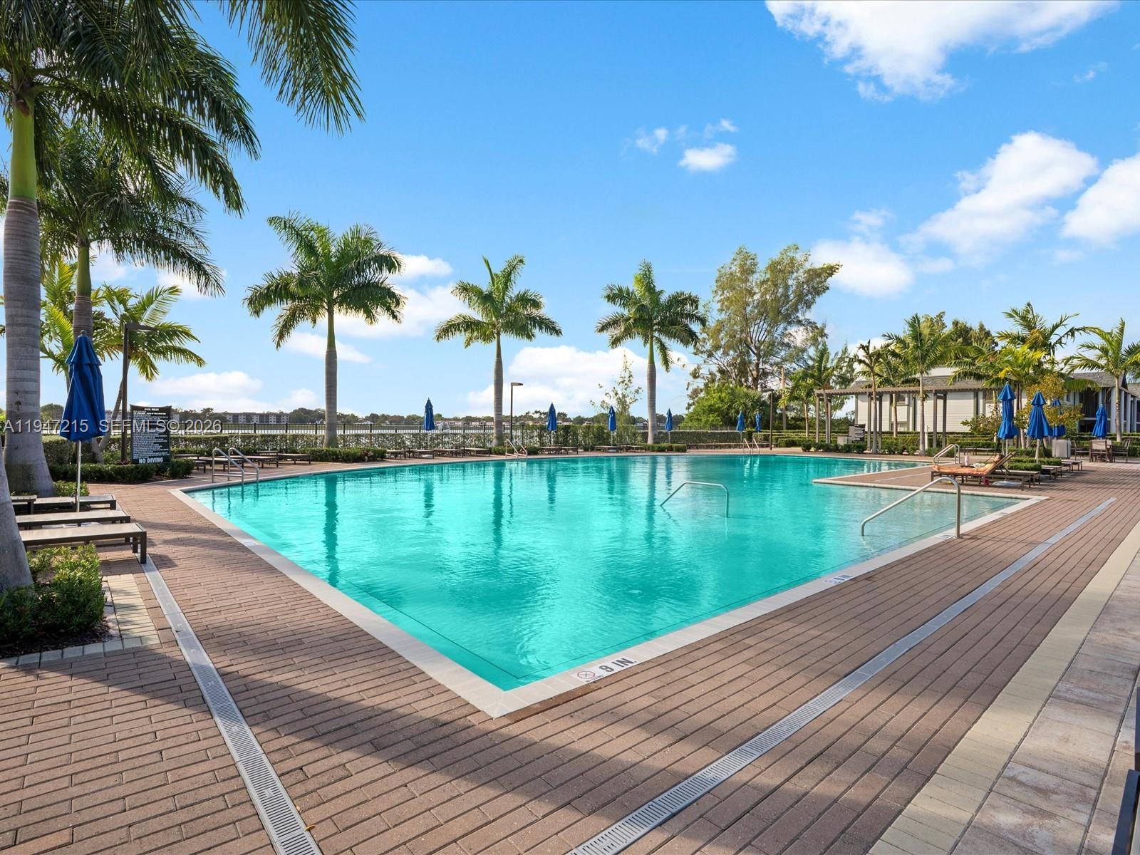 VIA VENTURA NEIGHBORHOOD - Residential