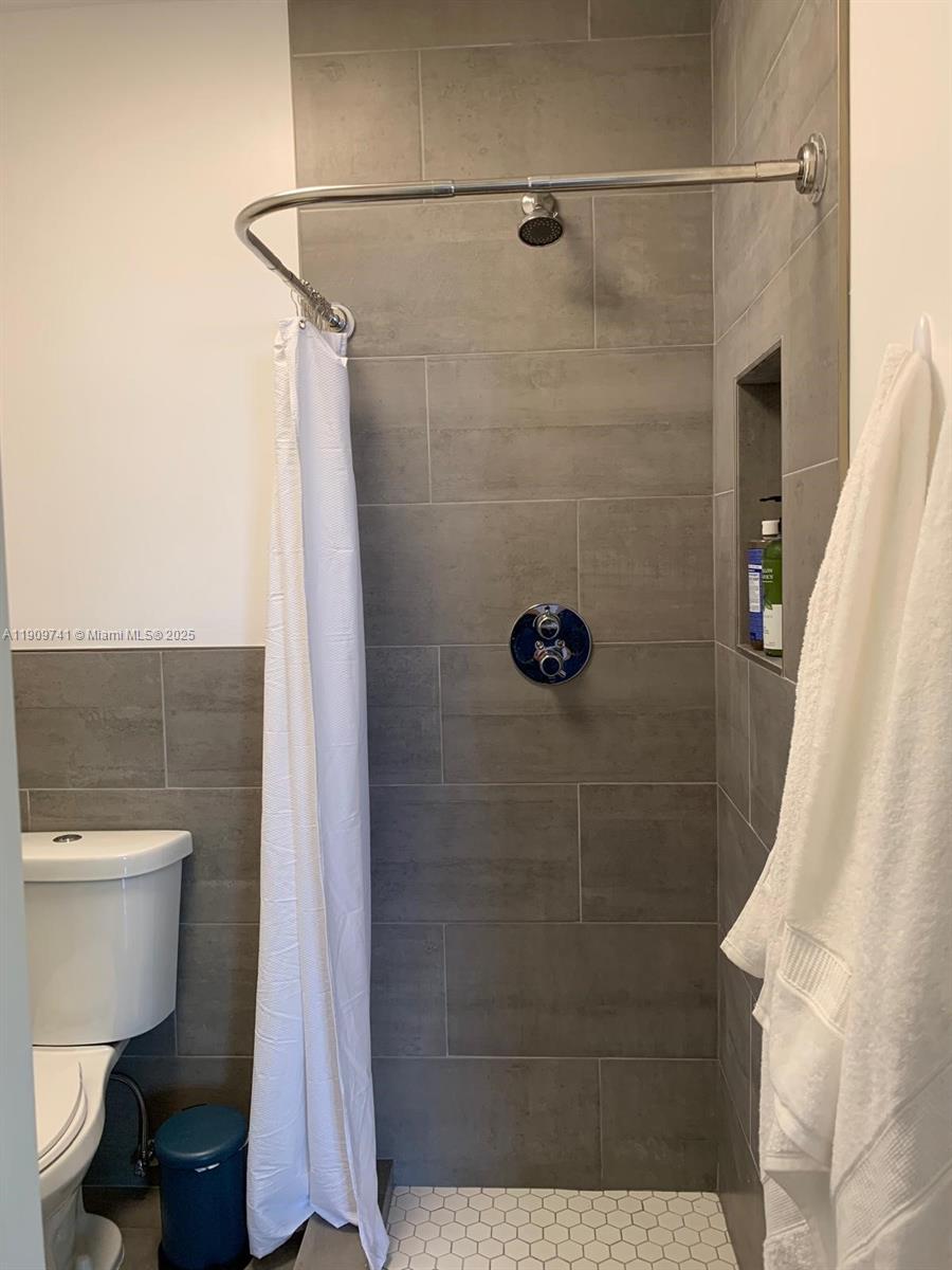 MARLBOROUGH NO 2 - Residential Lease