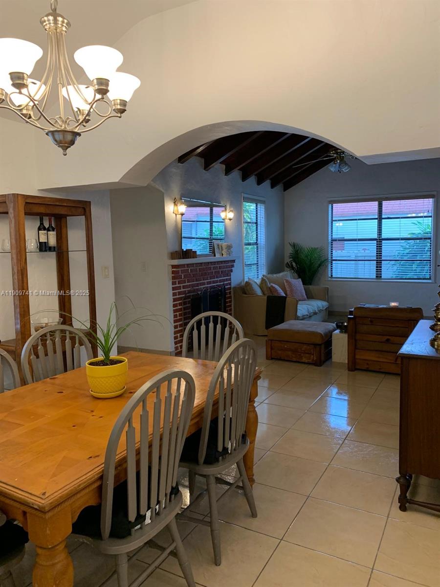 MARLBOROUGH NO 2 - Residential Lease