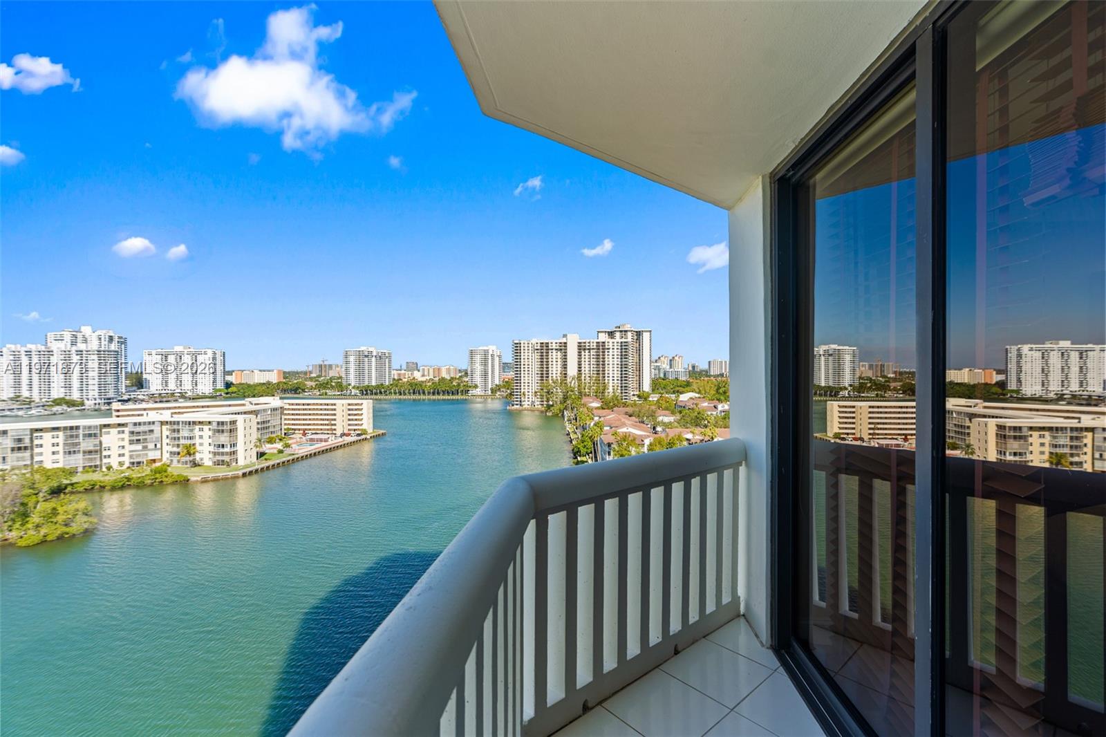 1000 WILLIAMS ISLAND - Residential Lease