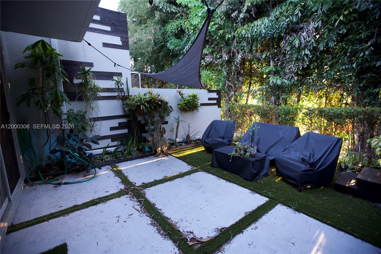 DORAL CHASE 1ST ADDN AMEN - Residential Lease