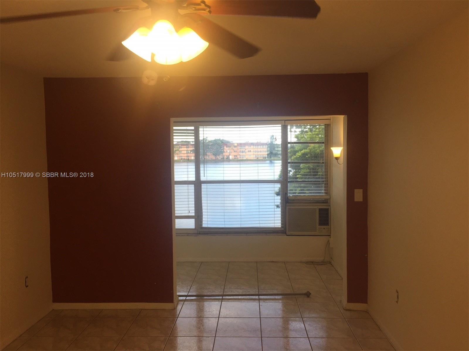 18801 NE 2nd Ave 1014