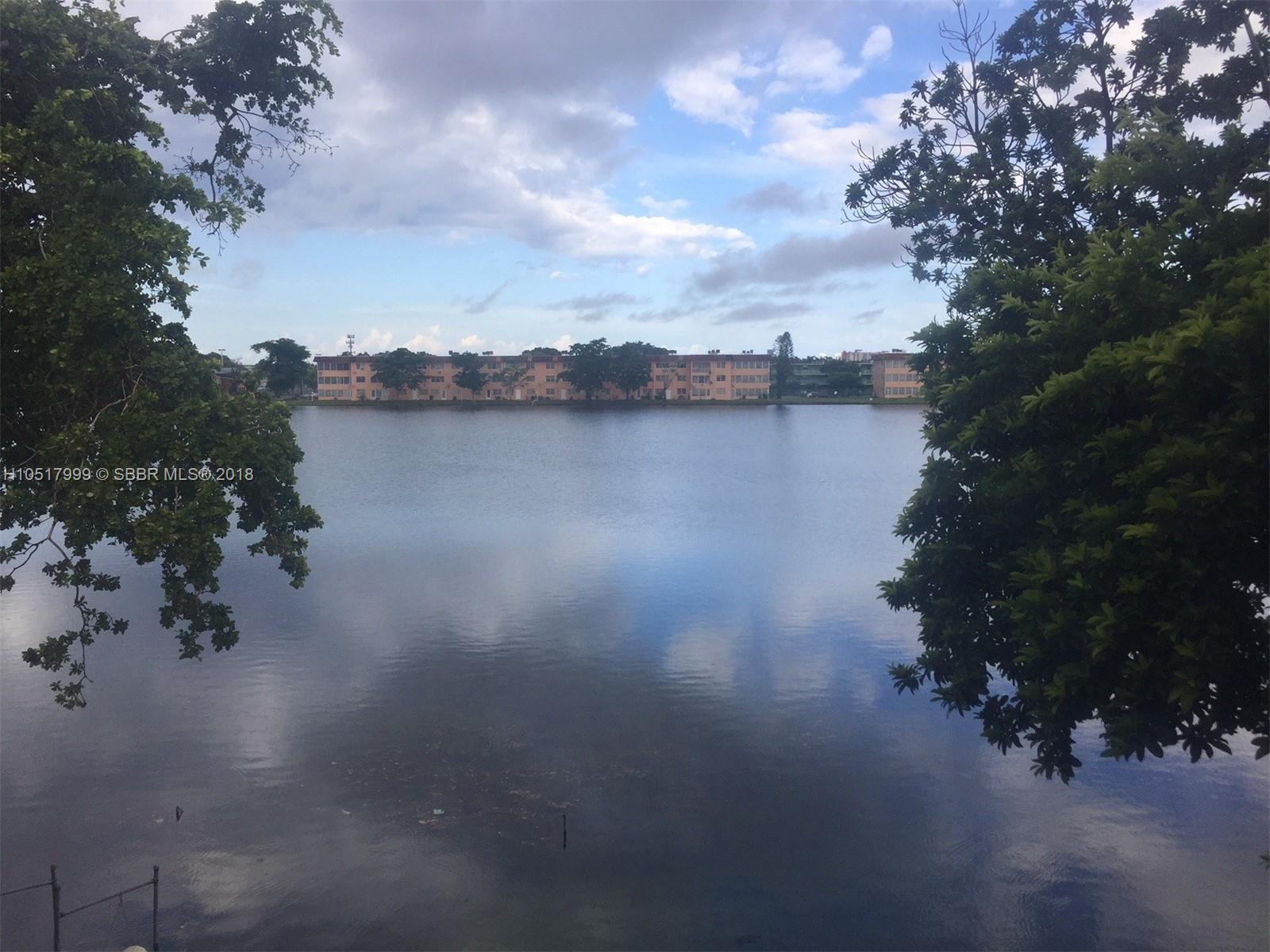 18801 NE 2nd Ave 1014